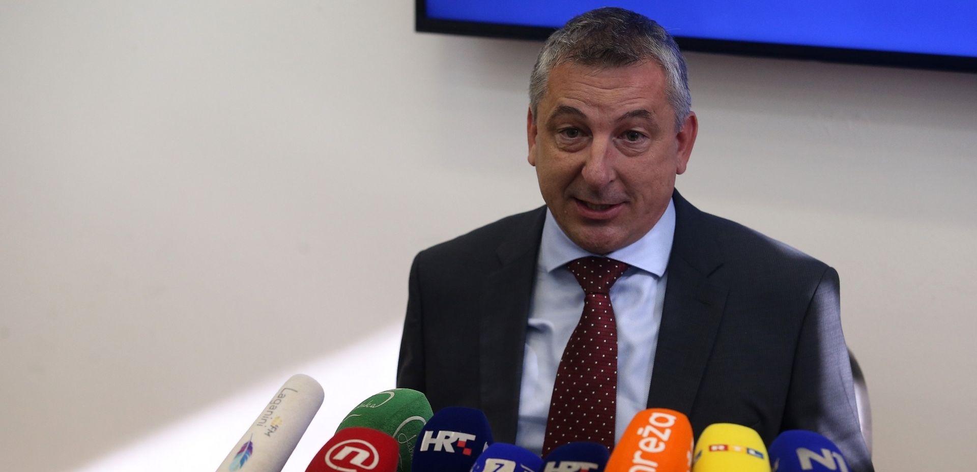 Zagreb: Predrag Štromar o subvencioniranju stambenih kredita 29.08.2018., Zagreb - Ministar graditeljstva i prostornoga uredjenja Predrag Stromar odrzao je konferenciju za medije povodom priblizavanja roka kada ce APN poceti zaprimati zahtjeve za subvencioniranje stambenih kredita. Photo: Dalibor Urukalovic/PIXSELL