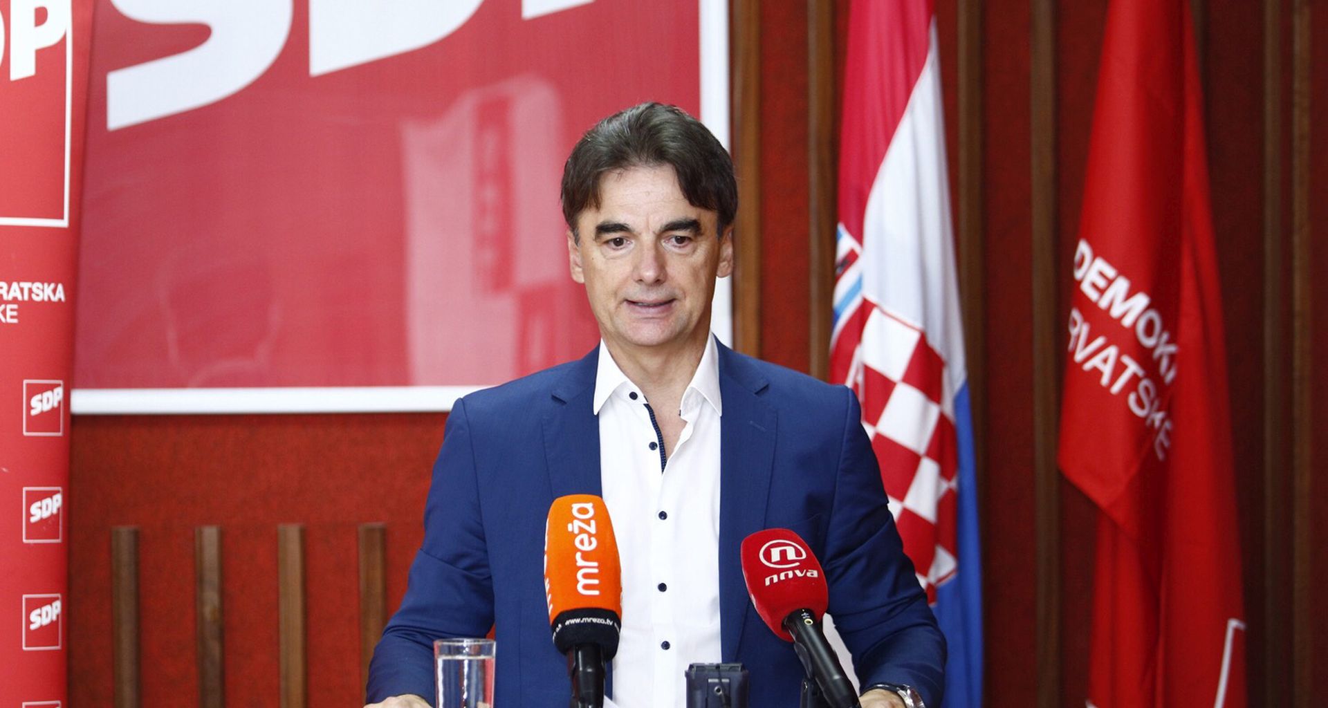 Split, 03.08.2018  - Konferencija za novinare SDP-a o Vladinom prijedlogu porezne reforme na kojoj je govorio saborski zastupnik SDP-a Branko Grèiæ.
foto HINA/ Milan ABIÆ/ ds