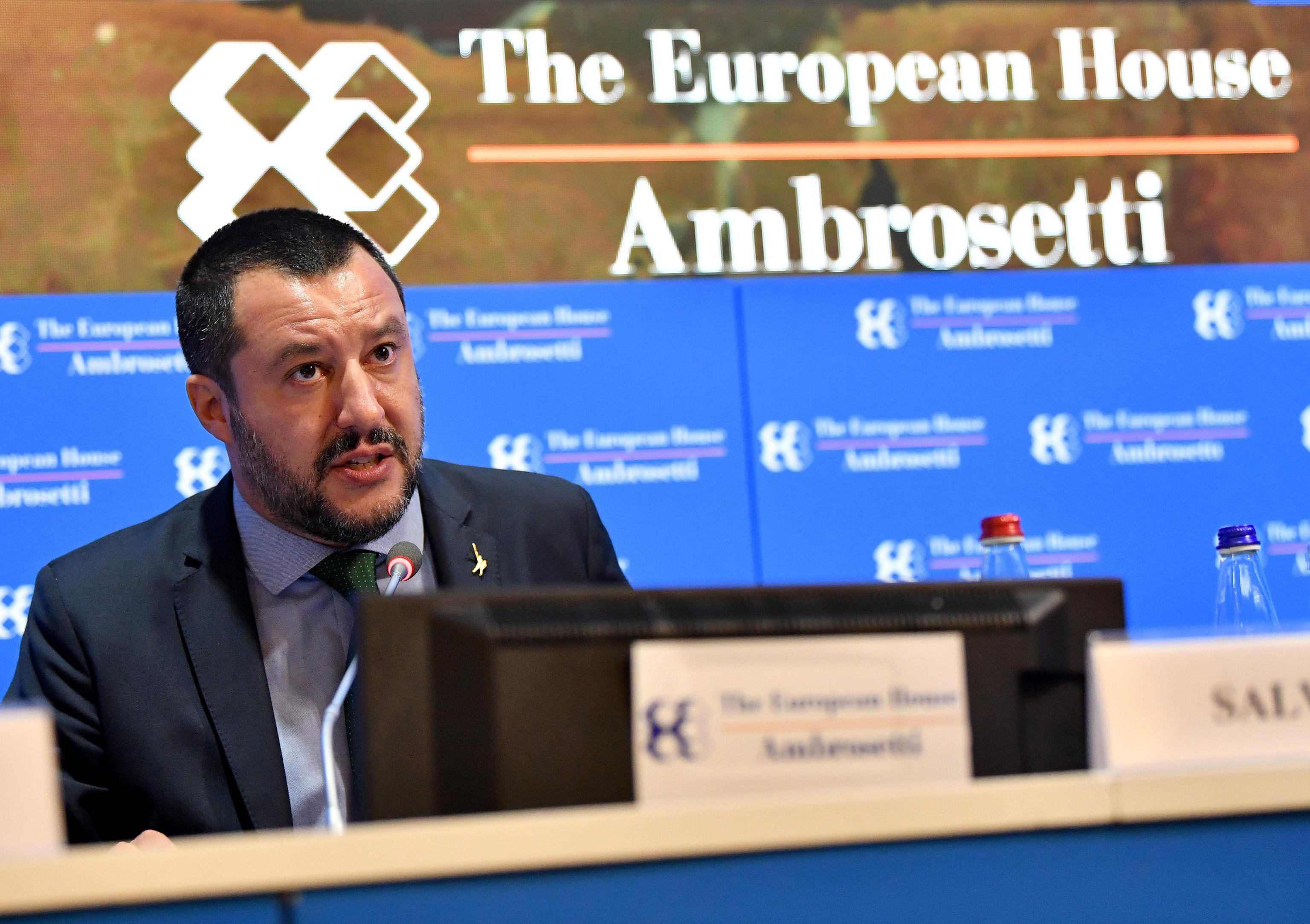 epa07005271 Italian Interior Minister Matteo Salvini delivers a speech at the Ambrosetti Economical Forum in Cernobbio, Italy, 08 September 2018. Others are not identified. The 44th edition of the forum with its title 'Intelligence on the World, Europe, and Italy' is held from 07 to 09 September and gathers heads of state and government, top representatives of European institutions, ministers, Nobel prize winners, businessmen, managers and experts from around the world to discuss global political and economical topics.  EPA/DANIEL DAL ZENNARO