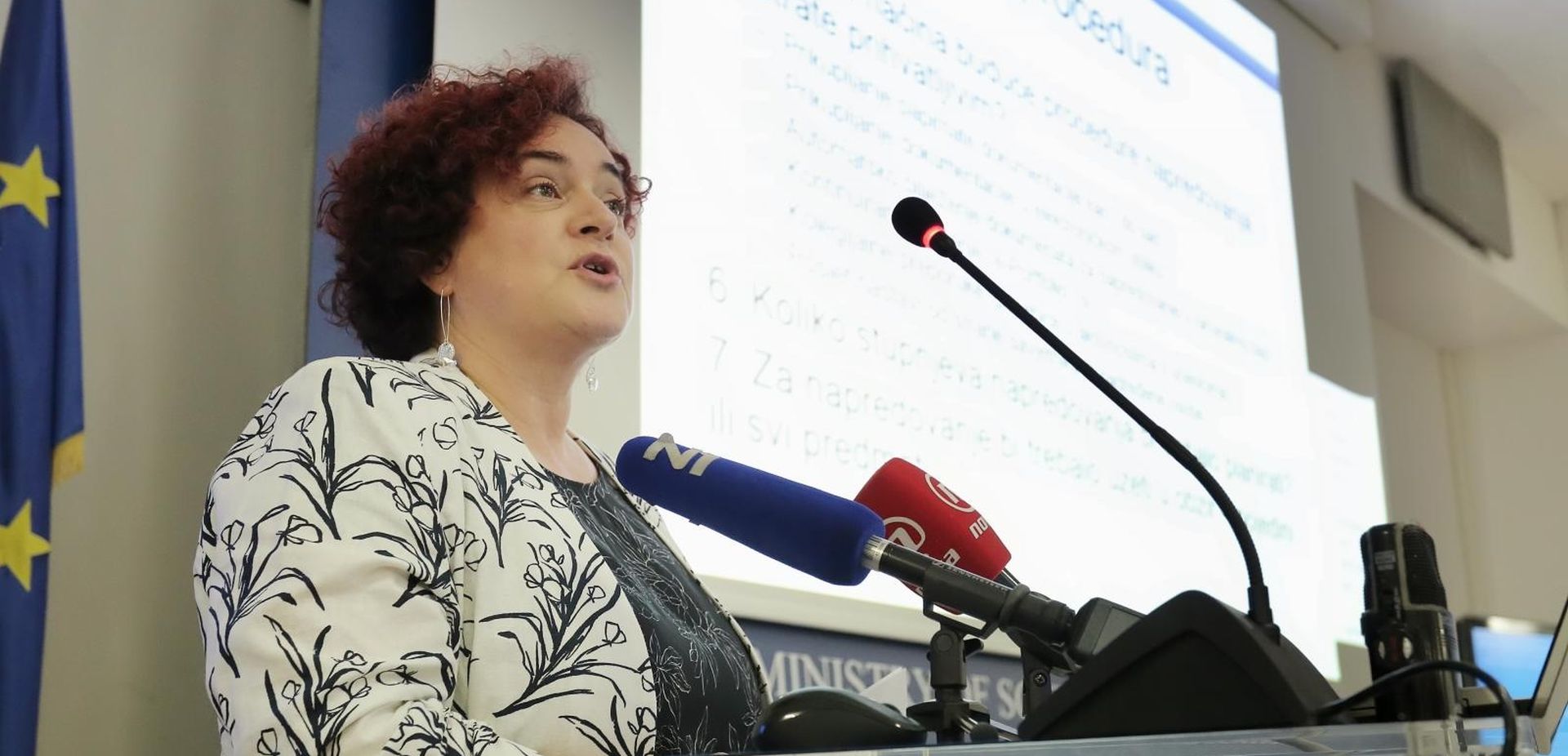 06.06.2018., Zagreb - U Ministarstvu znanosti i obrazovanja na Donjim Sveticama pomocnica ministrice Lidija Kralj predstavila je novi pravilnik o napredovanju i nagradjivanju ucitelja, nastavnika, strucnih suradnika, odgojitelja, strucnih ucitelja i ravnatelja. Photo: Tomislav Miletic/PIXSELL