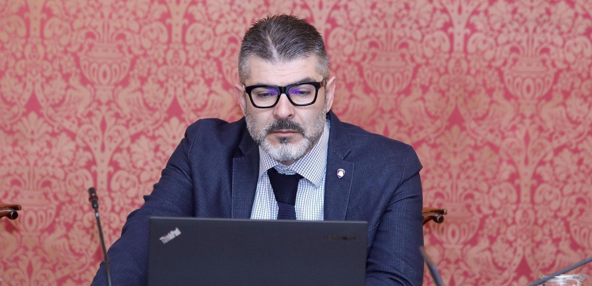 11.05.2017., Zagreb - Vlada RH je na danasnjoj sjednici, uz ostalo, raspravila Nacrt prijedloga zakona o zabrani nepostenih trgovackih praksi u lancu opskrbe hranom. Robert Kopal. Photo: Patrik Macek/PIXSELL