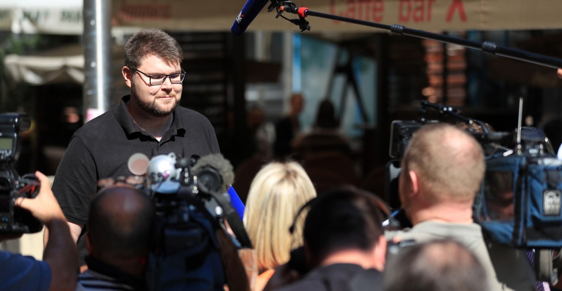 Zagreb: Članovi SDP-a dolaze na sjednicu Predsjedništva i Kluba zastupnika 17.09.2018., Zagreb - Dolazak clanova SDP-a na zajednicku sjednicu Predsjednistva i Kluba zastupnika. Pedja Grbin Photo: Slavko Midzor/PIXSELL