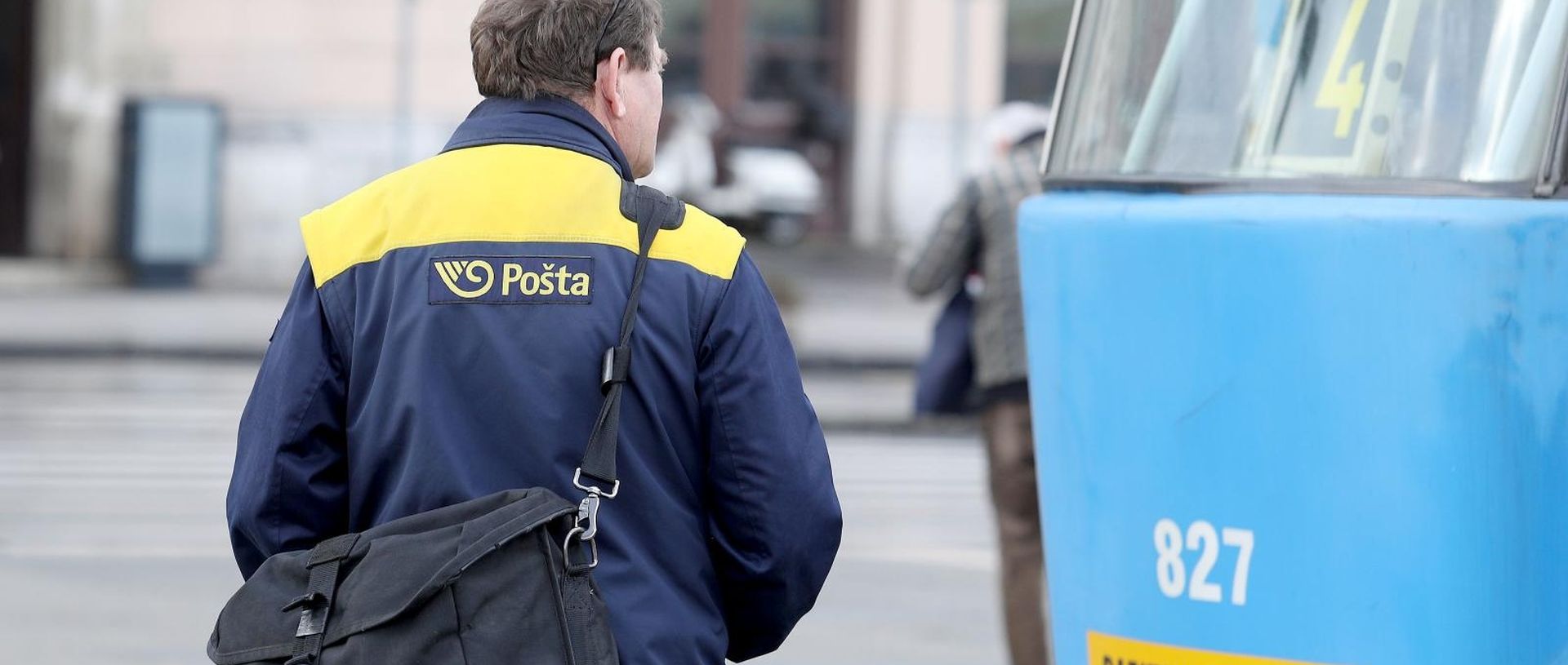 30.03.2018., Zagreb- Postari krecu na dostavu.
Photo: Patrik Macek/PIXSELL