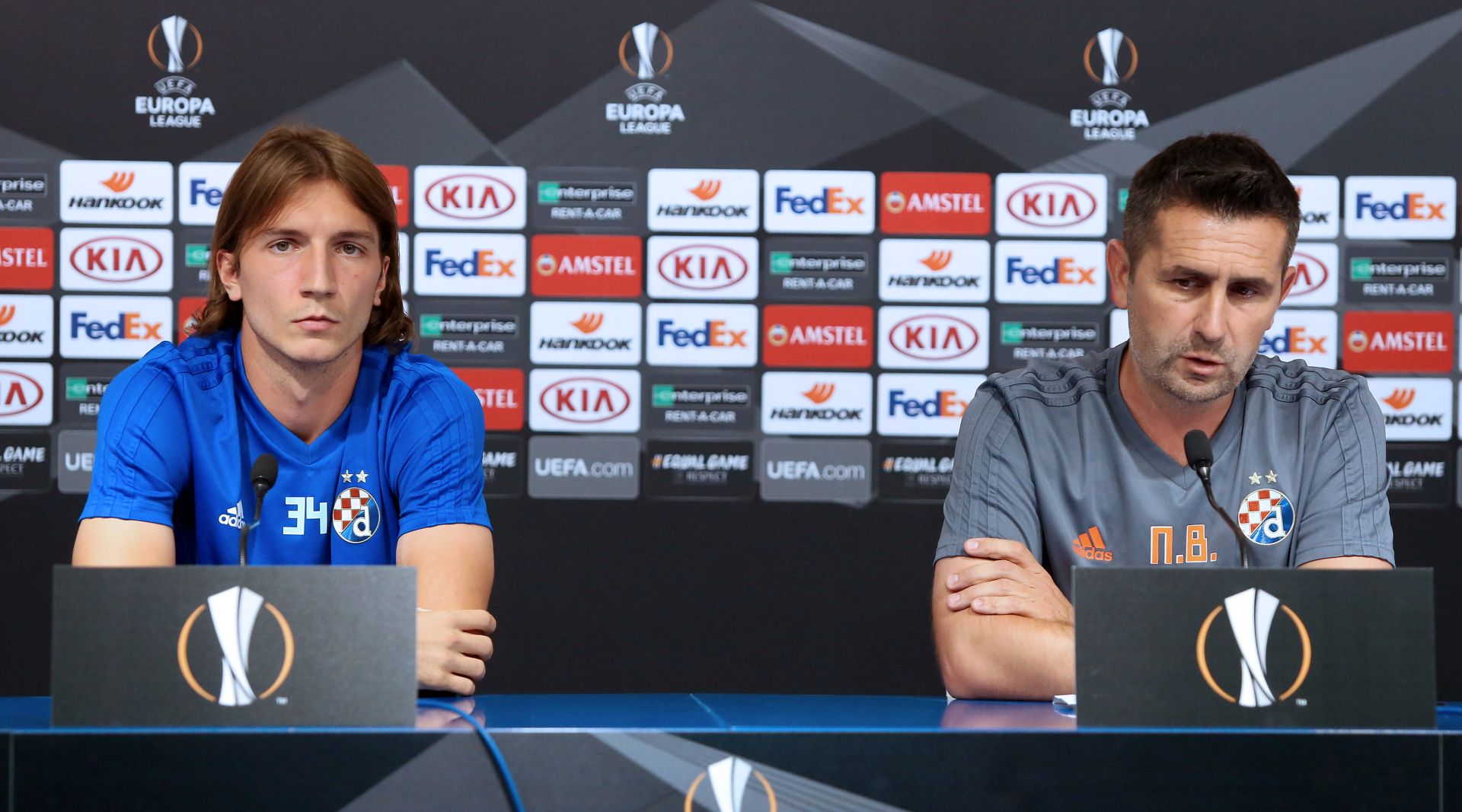 Zagreb, 19.09.2018 - Tiskovna konfernecija GNK Dinama pred utakmicu 1. kola UEFA Europa lige izmeðu GNK Dinama i Fenerbahcea. Na fotografiji igraè Ivan unjiæ i trener Dinama Nenad Bjelica.
foto HINA / Denis CERIÆ /dc