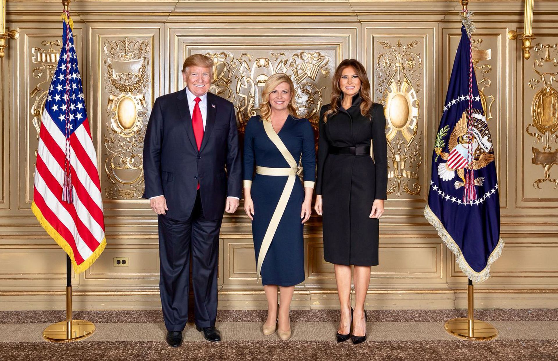 New York, 26.09.2018 - Predsjednica Republike Hrvatske Kolinda Grabar-Kitaroviæ, predsjednik SAD-a Donald J. Trump i prva dama Melania Trump tijekom susreta uoèi zasjedanja Opæe skuptine UN-a u New Yorku odranog u ponedjeljak 24.09.2018.
foto HINA/ White House/ Andrea Hanks/ ds