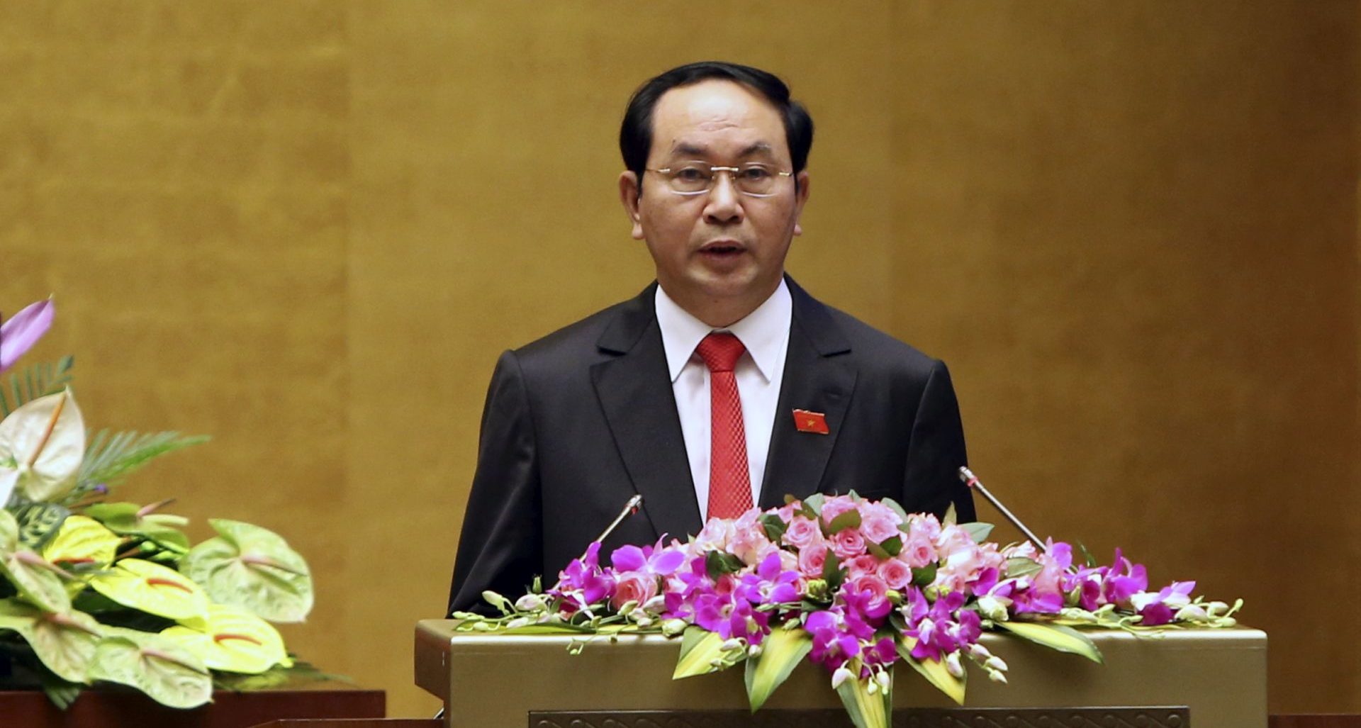 epa07036481 (FILE) - Tran Dai Quang, 60, delivers a speech after being elected President of Vietnam in Hanoi, Vietnam, 02 April 2016 (reissued 21 September 2018). According to media reports on 21 September 2018, President of Vietnam Tran Dai Quang died at the age of 62. He succumbed to an undisclosed illness at a military hospital in Hanoi.  EPA/DUC THANH