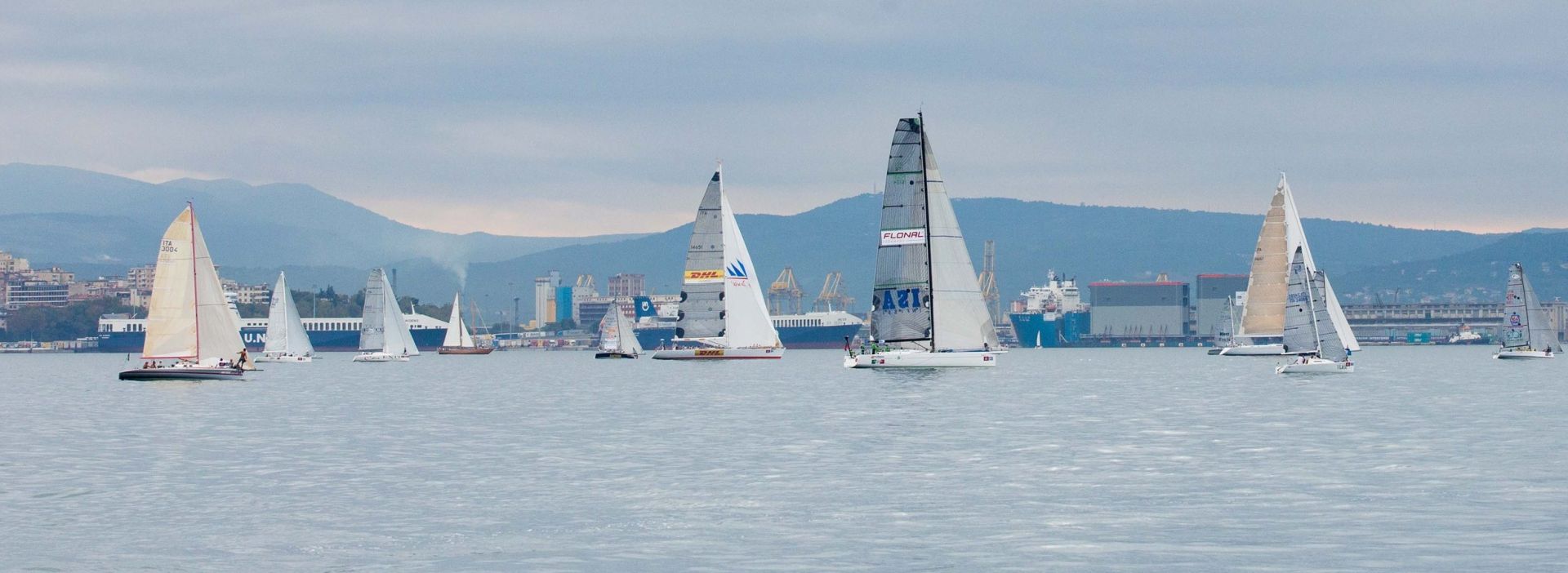 ITA, North Adriatic regatta Barcolana 201412.10.2014, Gulf of Trieste, Triest, ITA, North Adriatic regatta Barcolana 2014, im Bild Sailboats // during the North Adriatic regatta Barcolana 2014 at the Gulf of Trieste in Triest, Italy on 2014/10/12. EXPA Pictures © 2014, PhotoCredit: EXPA/ Sportida/ Vid Ponikvar

*****ATTENTION - OUT of SLO, FRA*****EXPA/ Sportida/ Vid Ponikvar