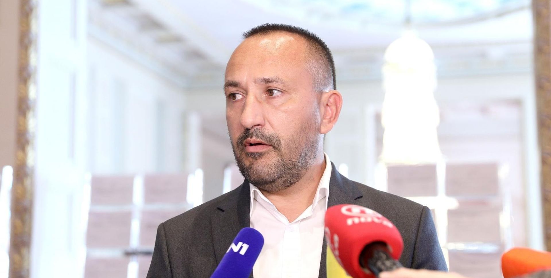 Zagreb: Zekanović o prosvjedu u Vukovaru 03.10.2018., Zagreb - U Saboru je odrzana konferencija za medije zastupnika Hrvoja Zekanovica koji je govorio o prosvjedu u Vukovaru. Photo: Patrik Macek/PIXSELL