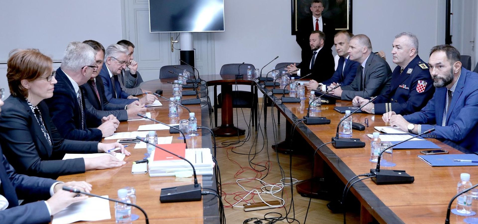 04.10.2018., Zagreb - U Saboru je odrzana 42. sjednica Odbora za unutarnju politiku i nacionalnu sigurnost na kojoj je jedina tema bila informacija o mogucem narusavanju sustava nacionalne sigurnosti konstruiranjem informacija i kompromitacijom tajnih mjera. Photo: Patrik Macek/PIXSELL