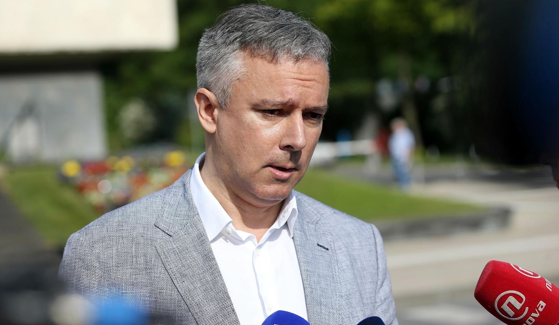 21.05.2018., Zagreb - Darinko Kosor na konferenciji za medije ispred Gradskog poglavarstva govorio o 62 putovanja Milana Bandica u Rim. Photo: Dalibor Urukalovic/PIXSELL