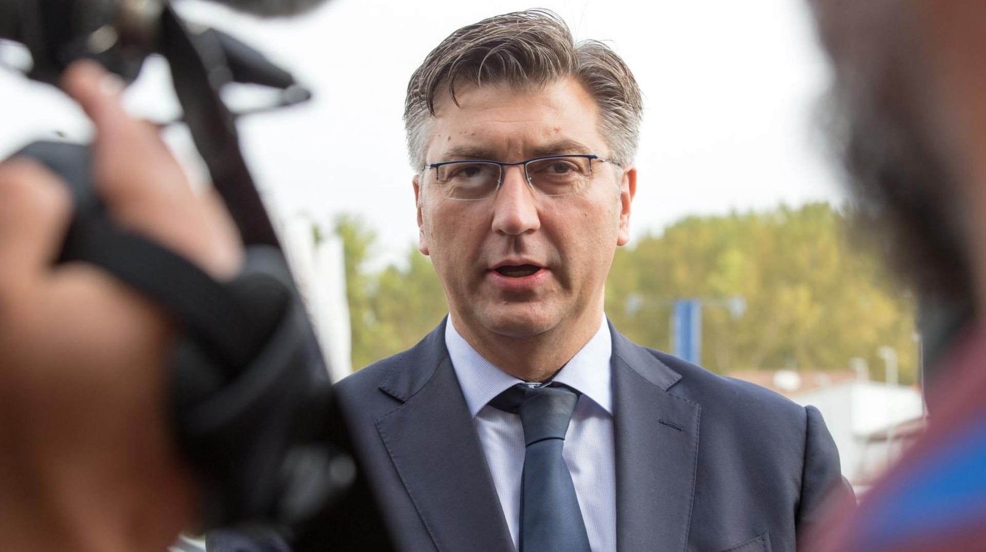 Osijek: Stručna konferencija za HDZ-ove župane, gradonačelnike i načelnike 22.09.2018., Osijek - U dvorani Gardens odrzana je strucna konferencija za zupane, gradonacelnike i nacelnike iz redova HDZ-a pod nazivom "Investicijski potencijali Hrvatske". Andrej Plenkovic Photo: Dubravka Petric/PIXSELL