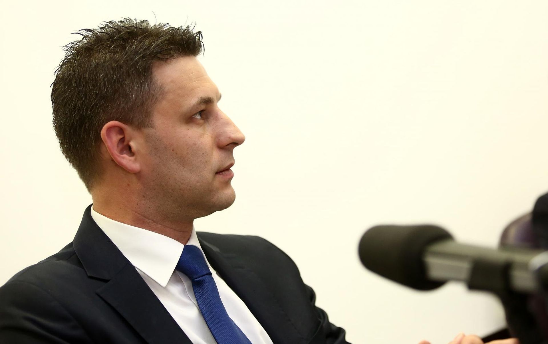27.04.2018., Zagreb - Povjerenstvo za odlucivanje o sukobu interesa raspravlja na svojoj osmoj sjednici o donosenju odluka u vezi ministra financija Zdravka Marica. Kao svjedok pozvan je i Bozo Petrov.
Photo: Borna Filic/PIXSELL