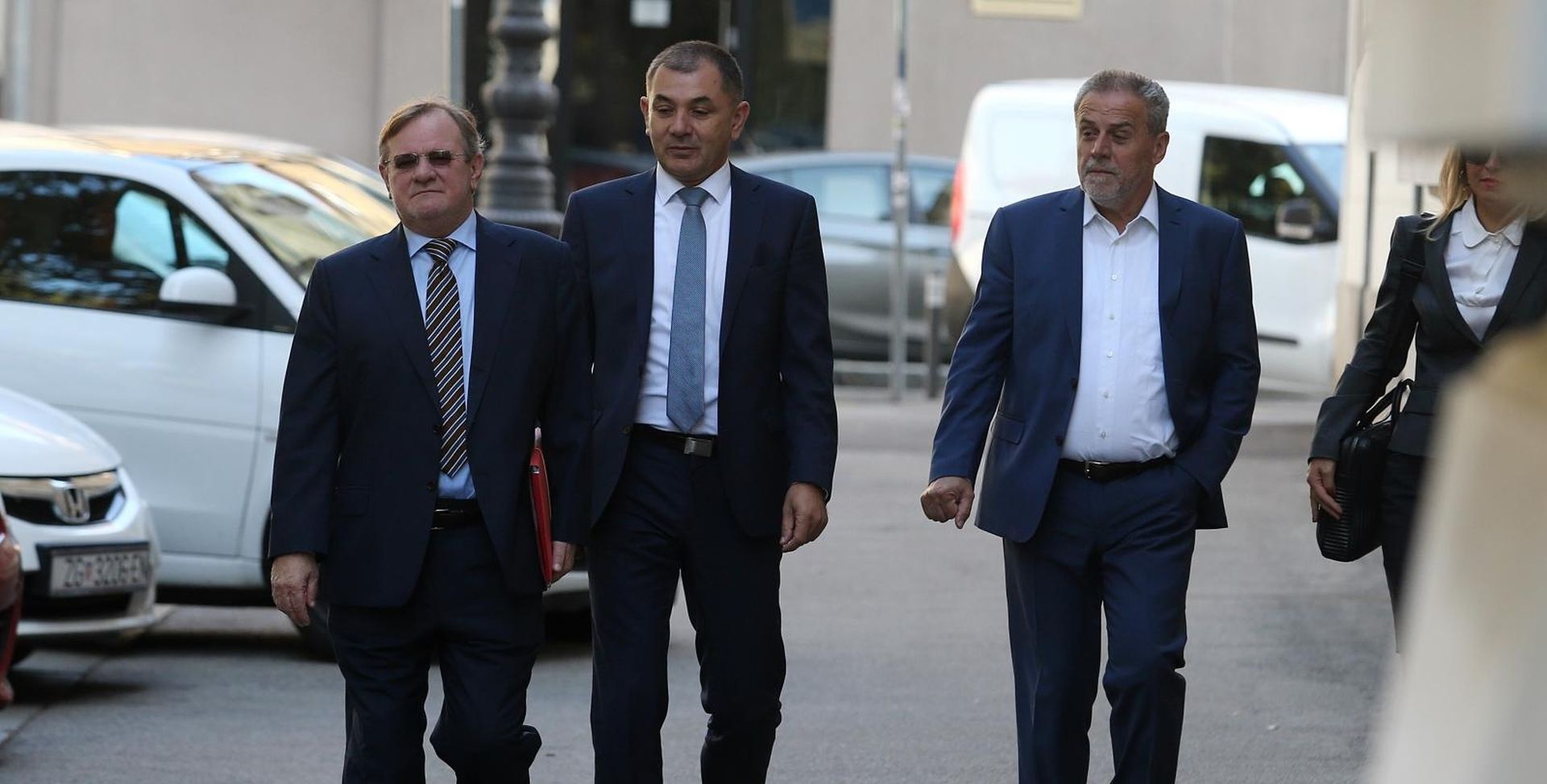 Zagreb: Pripremno ročište za aferu Štandovi 28.08.2018., Zagreb - Optuzeni Milan Bandic i Ivica Lovric s odvjetnicima Kresimirom Krsnikom i Ksenijom Vrzina dolaze na Zupanijski sud na pripremno rociste za aferu Standovi. 

Photo: Dalibor Urukalovic/PIXSELL