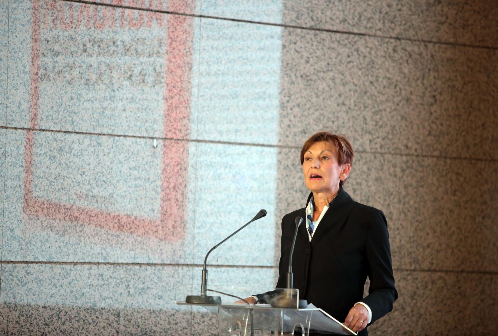 29.10.2018., Zagreb - U predvorju Nacionalne i sveucilisne knjiznice predstavljena je knjiga "Agrokor: Slom ortackog kapitalizma" autorice Martine Dalic.
Photo: Luka Stanzl/PIXSELL