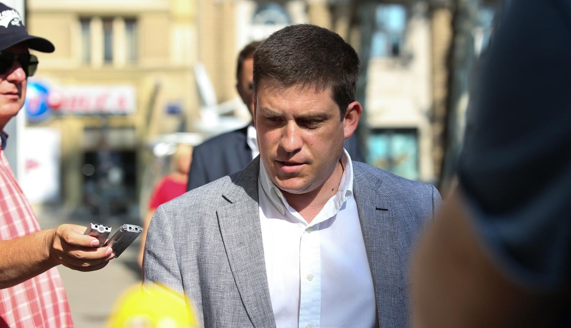 Zagreb: Članovi Predsjedništva i Nacionalnog vijeća HDZ-a dolaze na sjednicu 30.07.2018., Zagreb - U Sredisnjici HDZ-a odrzana je sjednica Predsjednistva i Nacionalnog vijeca HDZ-a. Oleg Butkovic. 
Photo: Luka Stanzl/PIXSELL
