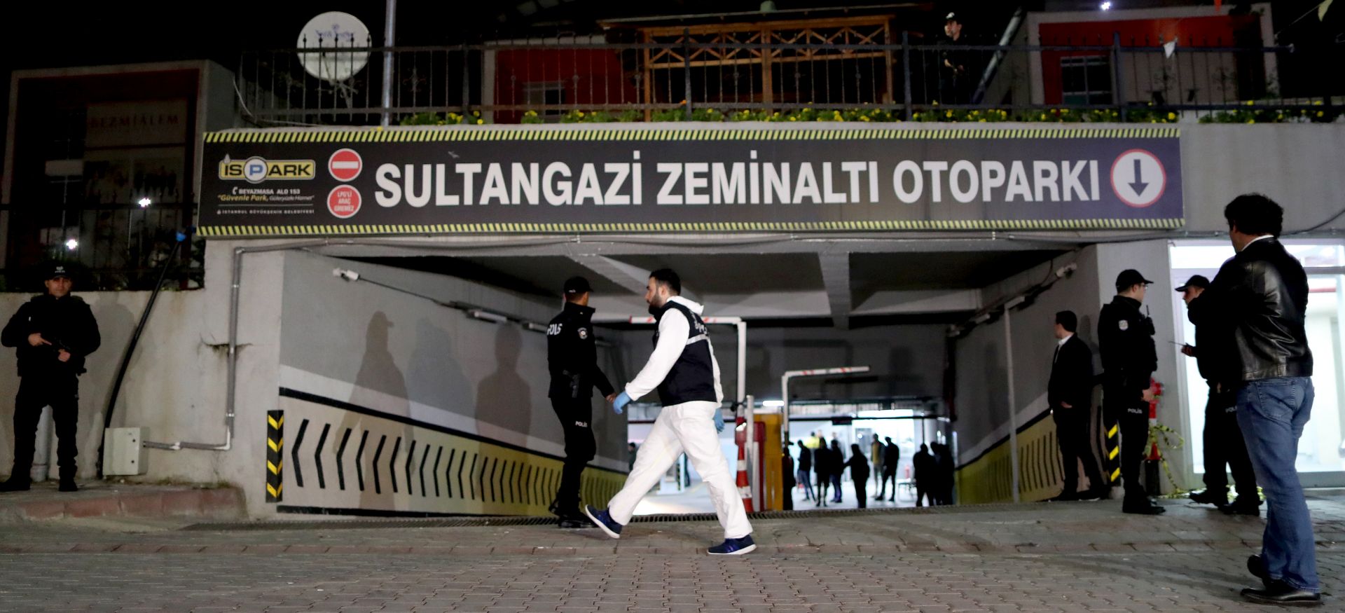 epa07113889 Forensic police officers leave after searching a diplomatic car belonging to the Saudi consulate as part of investigations in the killing of Saudi journalist Jamal Khashoggi in Istanbul, Turkey, 23 October 2018. Reports state Turkish President Recep Tayyip Erdogan said on 23 October that murder of Saudi journalist Jamal Khashoggi at his country's consulate in Istanbul was premeditated and requested the Arab kingdom hand over those responsible to face trial in Turkey. Saudi Arabian official media on 19 October reported that Khashoggi died as a result of a physical altercation inside the kingdom's consulate in Istanbul, where he was last seen entering on 02 October for routine paperwork.  EPA/TOLGA BOZOGLU