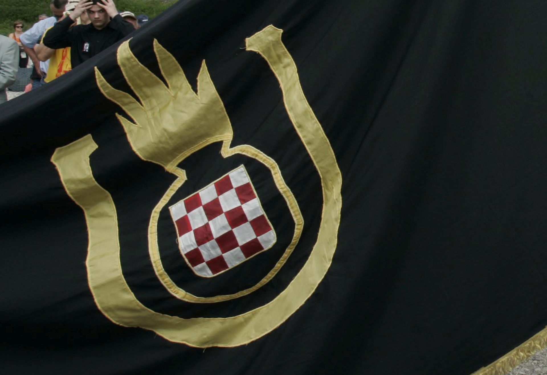 Bleiburg, 16.05.2009 - Sredinja komemoracija rtvama bleiburke tragedije i Hrvatskog krinog puta, koja se odrava pod pokroviteljstvom Hrvatskog sabora na Bleibrurkom polju u Austriji.
foto FaH/ Hrvoje UÈKO /ds