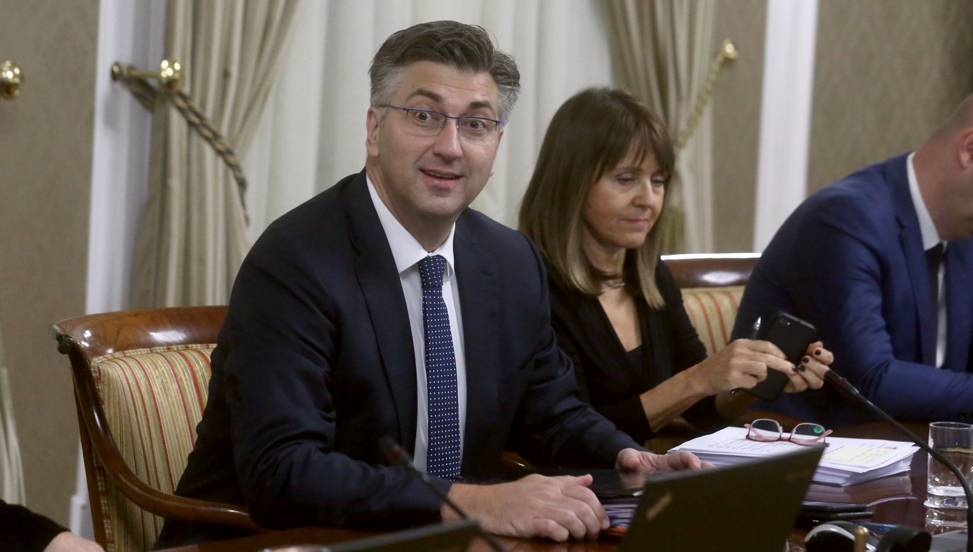 Zagreb, 31.10.2018. - Sjednica Vlade RH. Na fotografiji Andrej Plenković.
 foto HINA/ Daniel KASAP/ dk