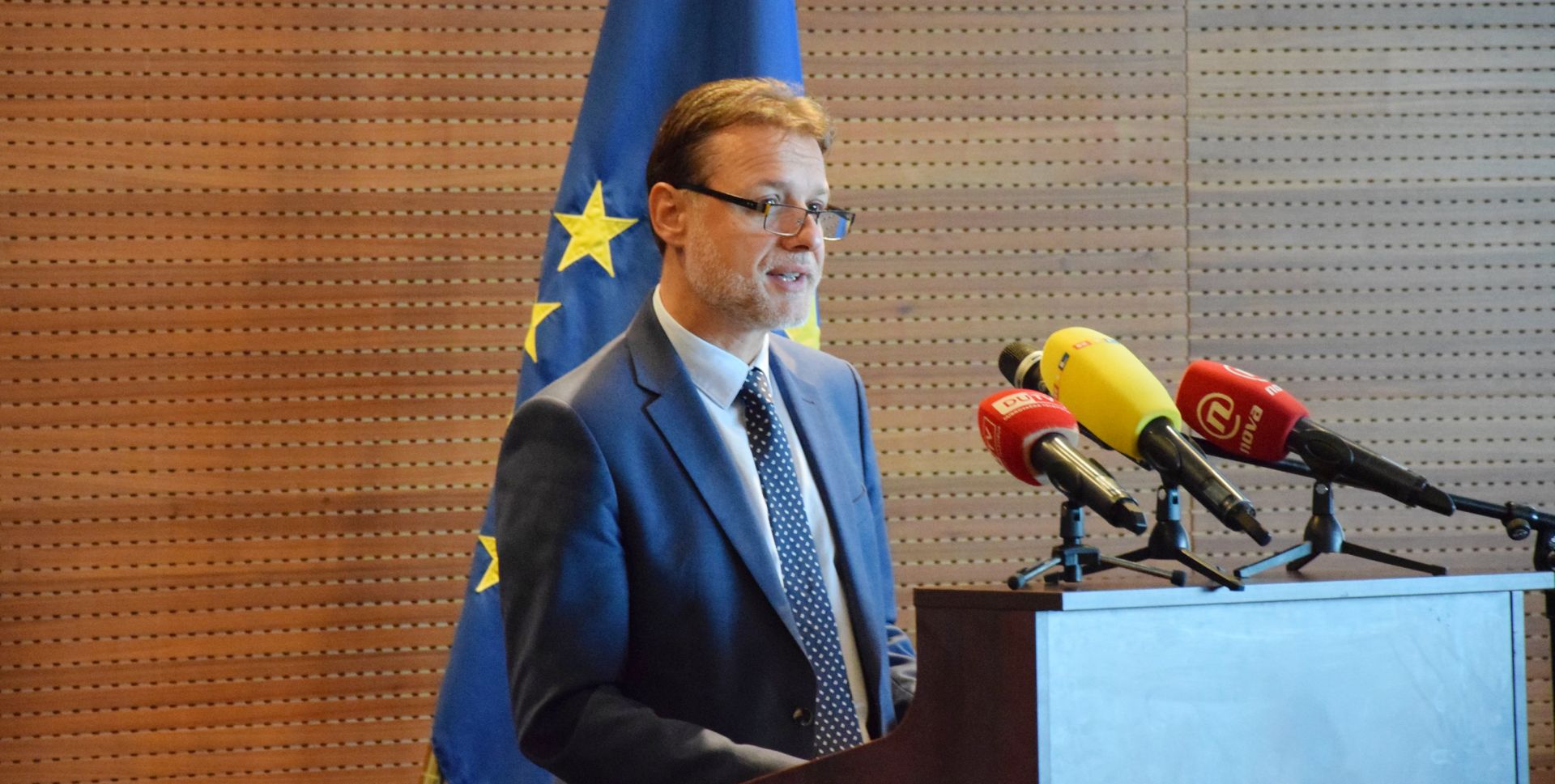 Dubrovnik, 06.11.2018. - Parlamentarna konferencija Izgradnja demokratske sigurnosti na Sredozemlju: zajednièki izazovi i odgovornosti odrala se u utorak ujutro u Dubrovniku u okviru predsjedanja Republike Hrvatske Odborom ministara Vijeæa Europe, a u organizaciji Hrvatskog sabora i Odbora za politièka pitanja i demokraciju Parlamentarne skuptine Vijeæa Europe. Na slici Gordan Jandrokoviæ.
foto HINA/ Baldo MARUNÈIÆ/ ik