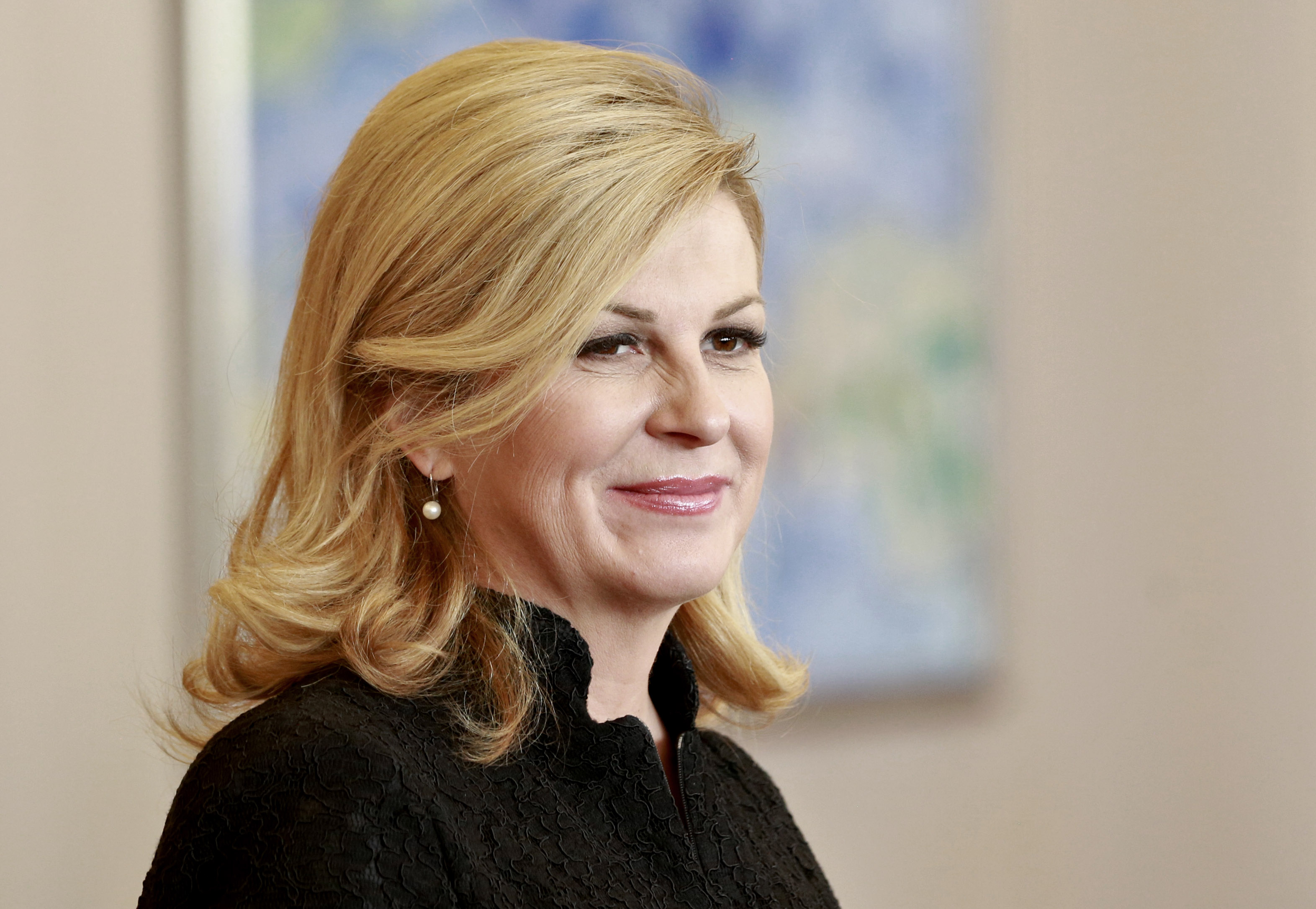 Zagreb, 6.11.2018 - Predsjednica Republike Hrvatske Kolinda Grabar-Kitarović (na slici) uručila je odlikovanja 'Red Danice hrvatske s likom Katarine Zrinske' dobrovoljnim darivateljima krvi za plemenitu i humanitarnu aktivnost darivanja krvi i krvnih sastojaka. 
Foto HINA/ Dario GRZELJ/ dag
