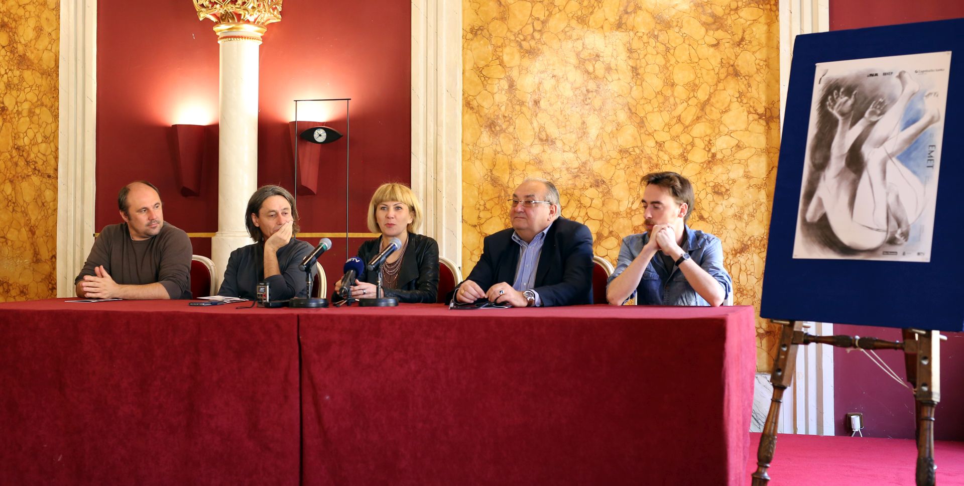 OSIJEK, 07.11.2018.
KONFERENCIJA ZA MEDIJE U OSJECKOM HNK NA KOJOJ JE NAJAVLJENA PREMIJERA DRAME EMET.
