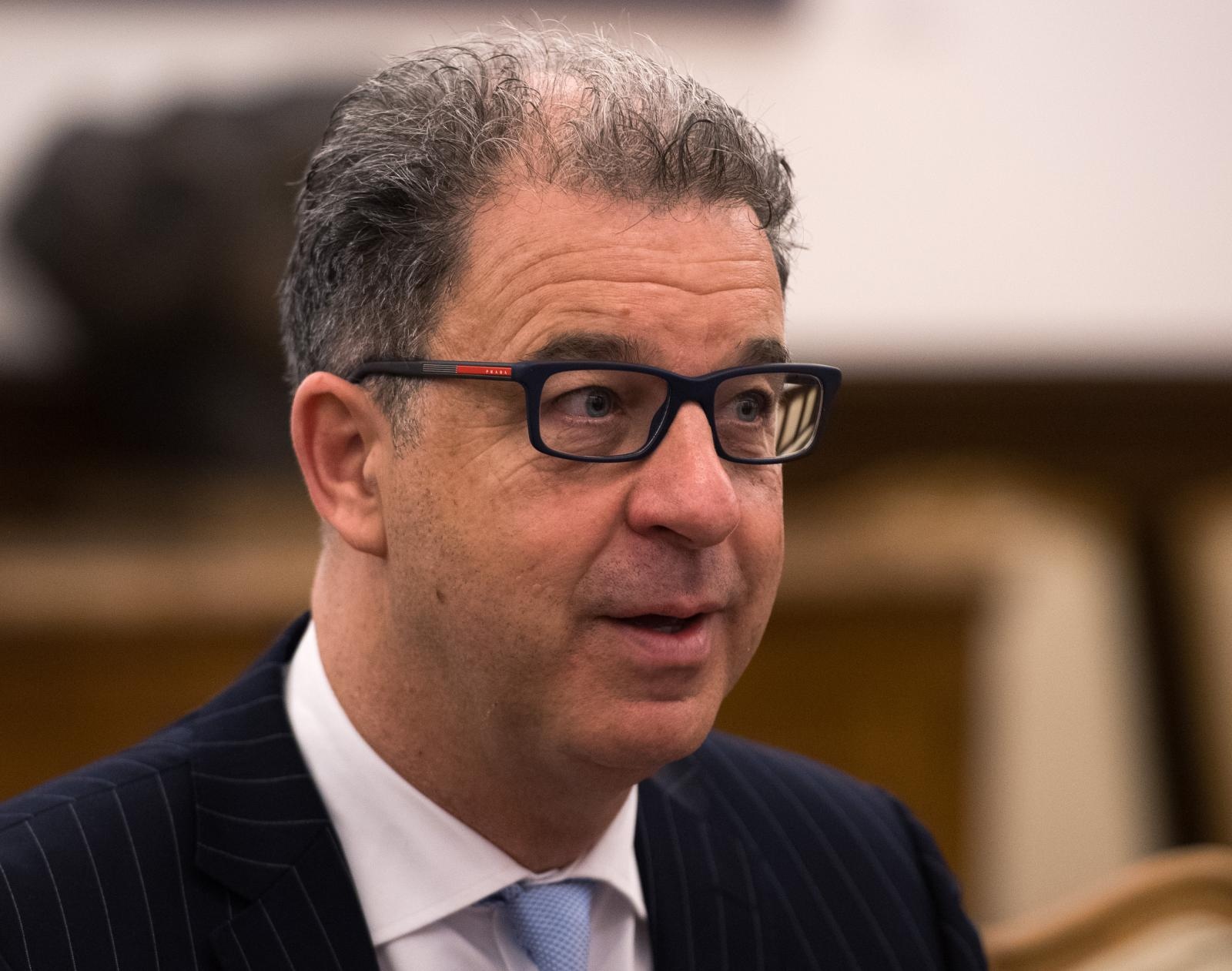 02.11.2017., Beograd, Srbija - Sastanak Predsjednika Srbije Aleksandra Vucica sa Serge Brammertzom, glavnim tuziocem Haskog suda. Photo: Srdjan Ilic/PIXSELL
