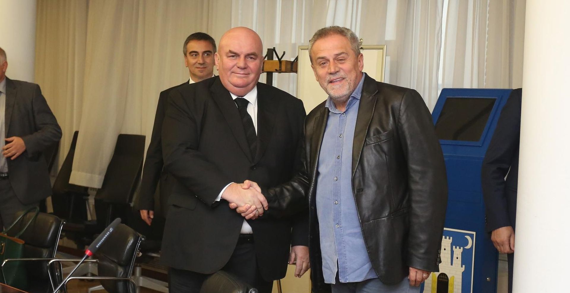 Zagreb: Gradonačelnik Bandić primio predsjednika Skupštine grada Jagodine 02.11.2018., Zagreb - Gradonacelnik Grada Zagreba Milan Bandic, sa suradnicima, primio predsjednika Skupstine grada Jagodine Dragana Markovica Palmu.
Photo: Matija Habljak/PIXSELL