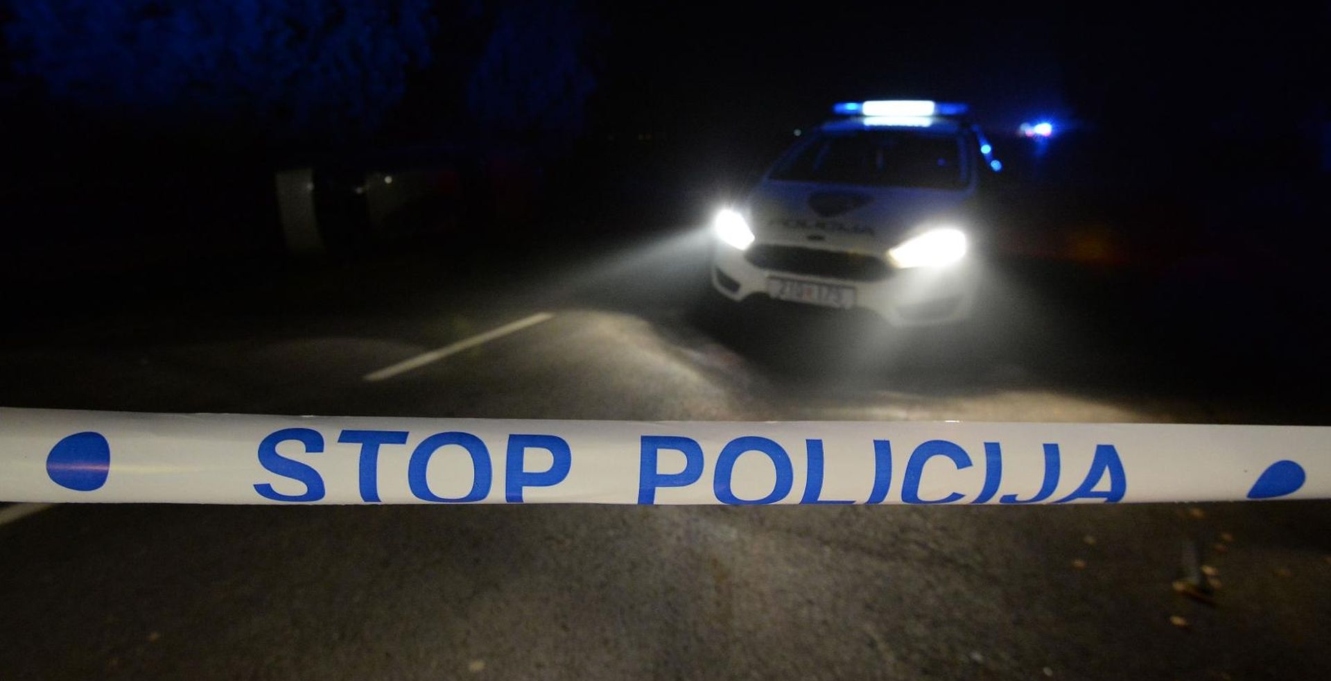 09.11.2018., Gornji Kursanec- U naletu automobila poginuo pjesak. Ocevid je u tijeku a cesta zatvorena.
Photo: Vjeran Zganec Rogulja/PIXSELL