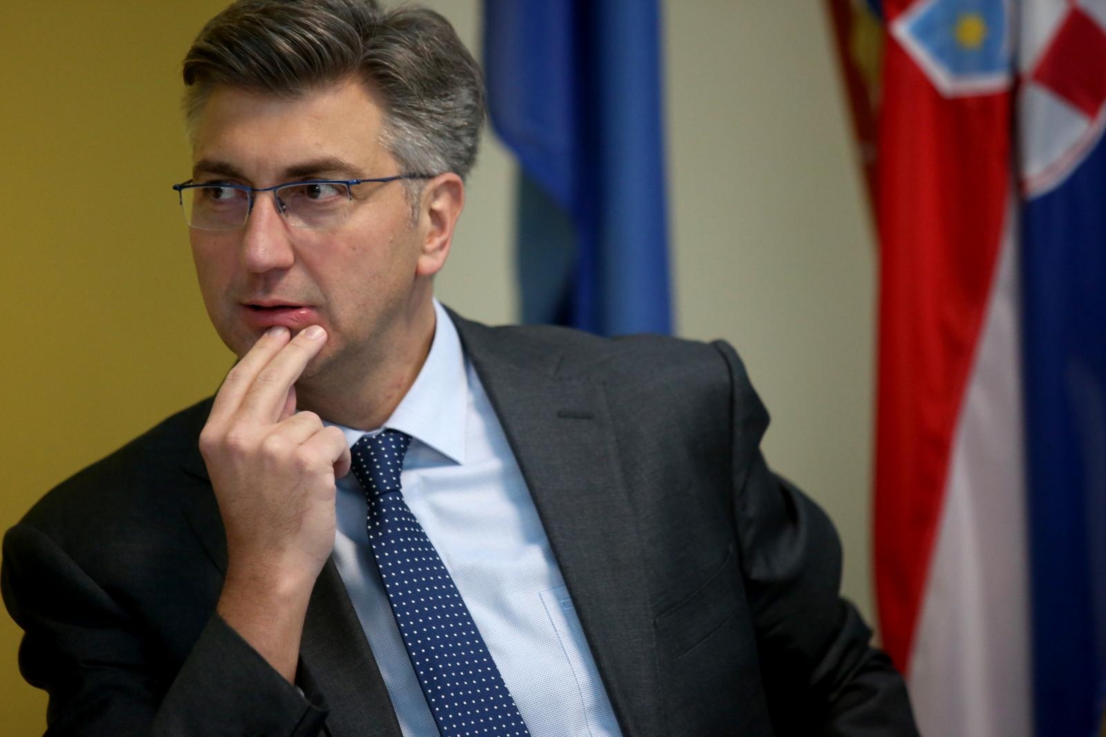 Radni stastanak HDZ-a na Kukuljanovu na kojem je sudjelovao i Andrej Plenković 20.11.2018., Kukuljanovo - Radni stastanak HDZ-a na Kukuljanovu kojem je prisustvovao i premijer Andrej Plenkovic. Photo: Nel Pavletic/PIXSELL