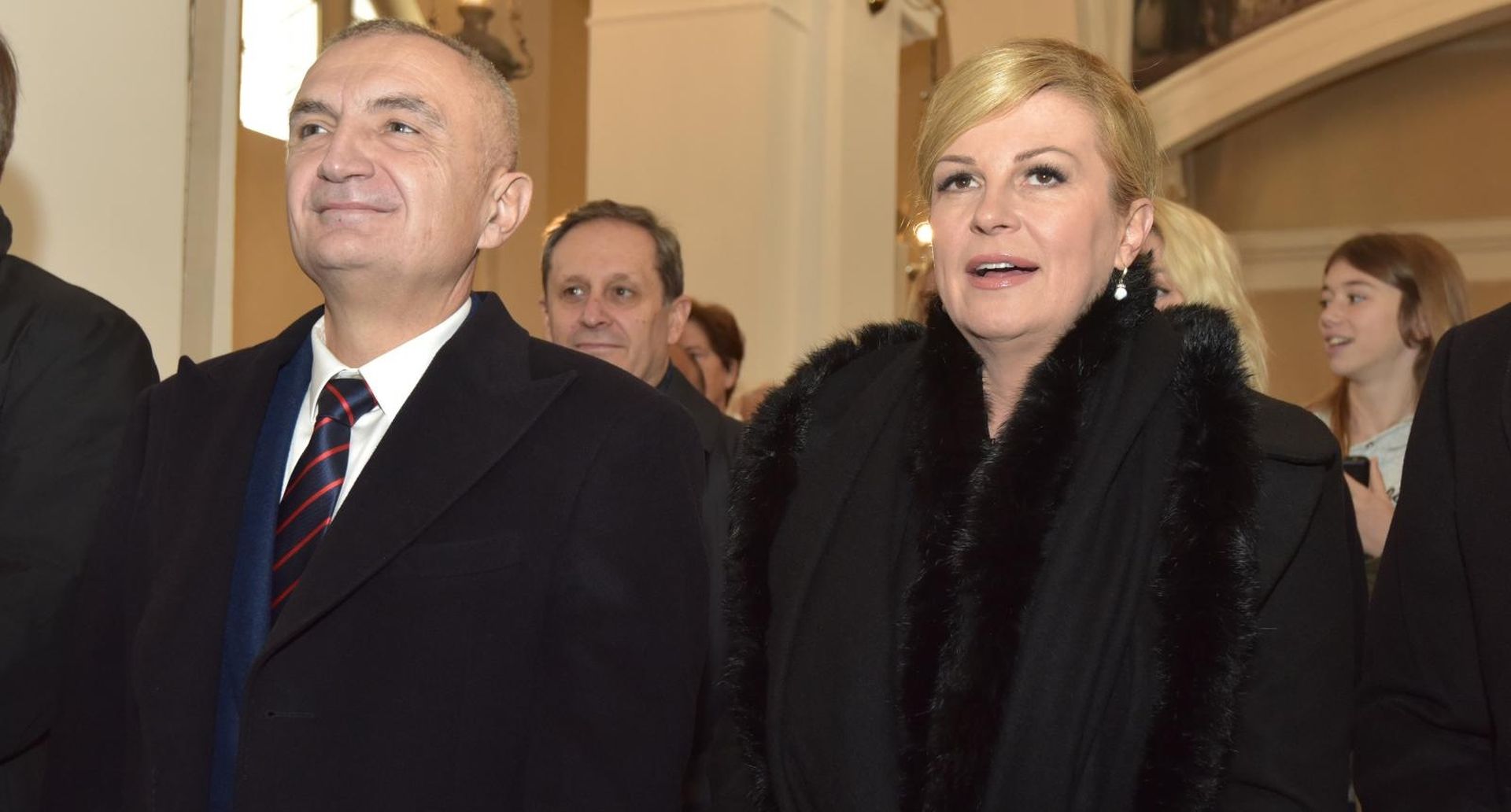 Zadar: Predsjednica s albanskim kolegom susrela se sa stanovnicima Arbanasa 21.11.2018., Zadar - Predsjednica Republike Hrvatske Kolinda Grabar-Kitarovic i predsjednik Republike Albanije Ilira Meta susreli su se sa stanovnicima Arbanasa. Photo: Dino Stanin/PIXSELL