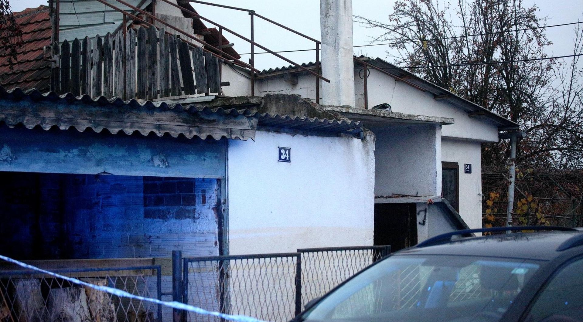 Zagreb: U obiteljskoj kući pronađena dva mrtva tijela 24.11.2018., Zagreb - U zagrebackom naselju Struge policija pronasla u obiteljskoj kuci dva mrtva tijela. Photo: Zarko Basic/PIXSELL