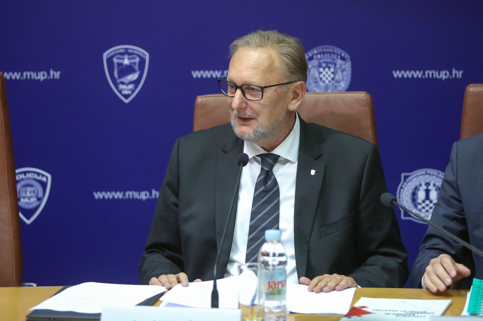 U Ravnateljstvu policije održana sjednica koordinacije za sustav domovinske sigurnosti 25.09.2018., Zagreb - U Ravnateljstvu policije odrzana sjednica koordinacije za sustav domovinske sigurnosti. Davor Bozinovic, ministar unutarnjih poslova. 
Photo: Luka Stanzl/PIXSELL