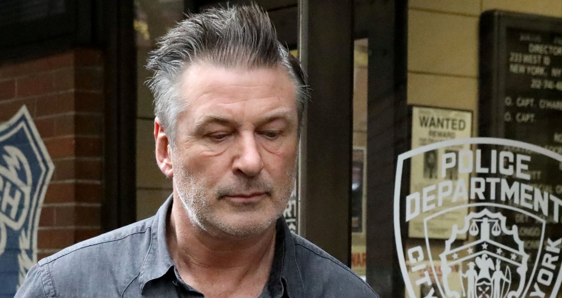 Actor Baldwin exits the 6th precinct of the New York Police Department in Manhattan, New York Actor Alec Baldwin exits the 6th precinct of the New York Police Department in Manhattan, New York, U.S., November 2, 2018. REUTERS/Andrew Kelly     TPX IMAGES OF THE DAY ANDREW KELLY