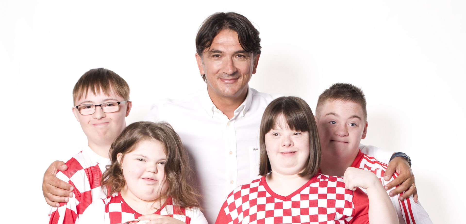 20.09.2018., Cakovec - Zlatko Dalic na snimanju kalendara Velike i male zvijezde za pomoc djeci rodjenoj s Down sindromom.

Photo: Vjeran Zganec Rogulja/PIXSELL