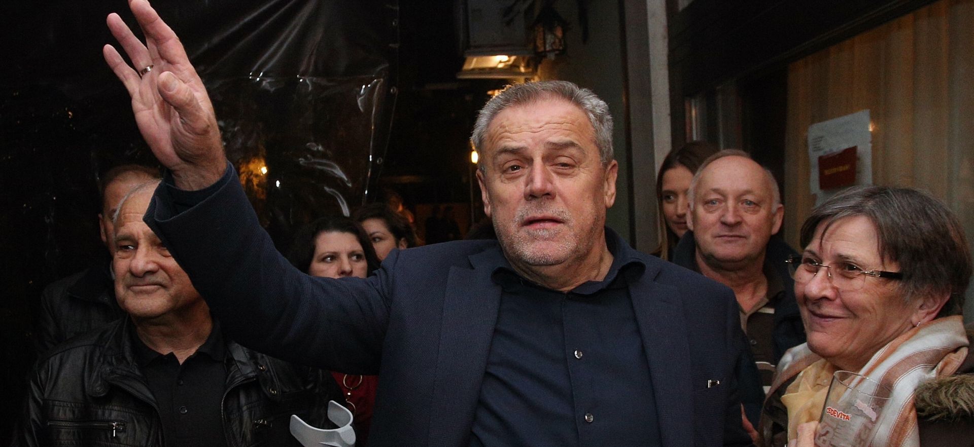 Zagreb: Milan Bandić u društvu prijatelja proslavio svoj 63. rođendan 22.11.2018., Zagreb - U restoranu Skender, na Remetama, gradonacelnik Milan Bandic proslavio je svoj 63. rodjendan.
Photo: Zarko Basic/PIXSELL