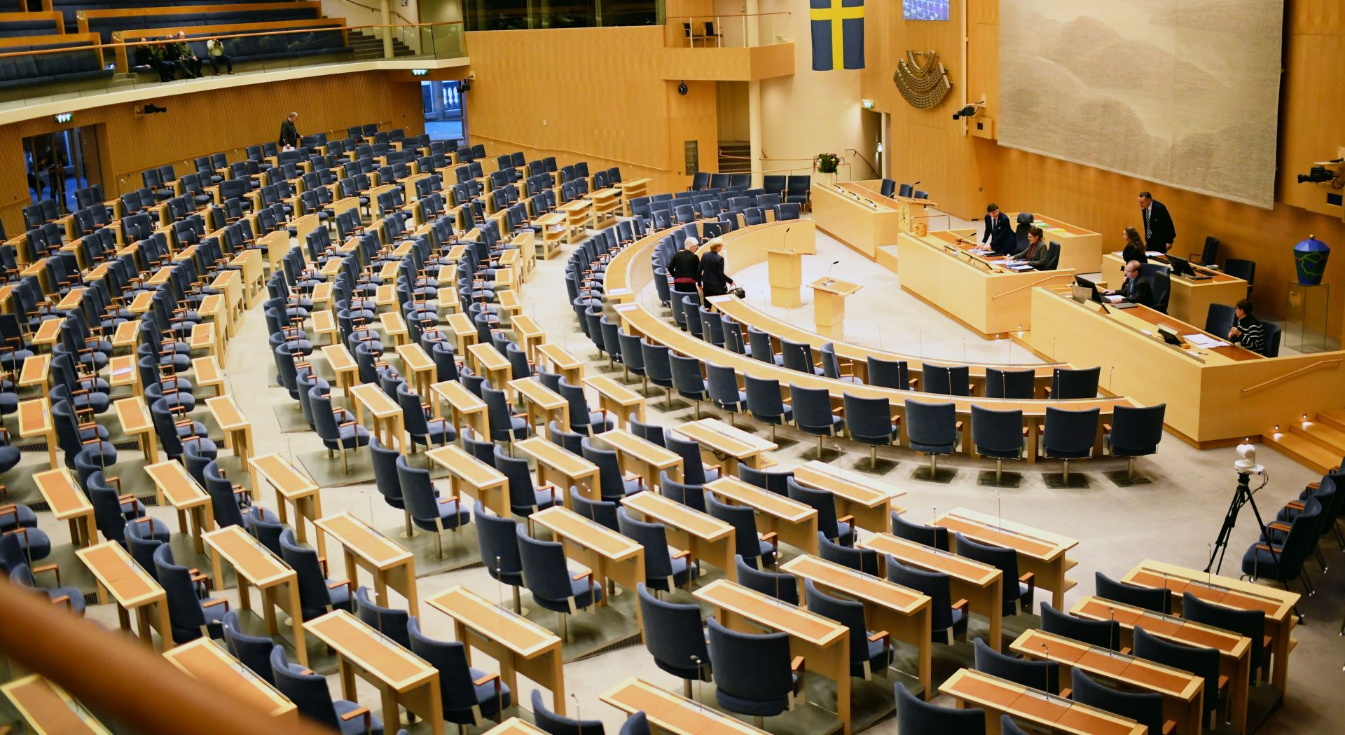 epa07164318 A view over the Swedish parliament Riksdagen as they voted on the Prime Minister candidate Conservative Party Moderaterna party leader Ulf Kristersson in Stockholm, Sweden, 14 November 2018. Swedish parliamentary majority voted against Kristersson with 195 votes from 349. Sweden remains in a political impass since 09 September general elections in which no party got enough votes to form a majority government.  EPA/PONTUS LUNDAHL SWEDEN OUT