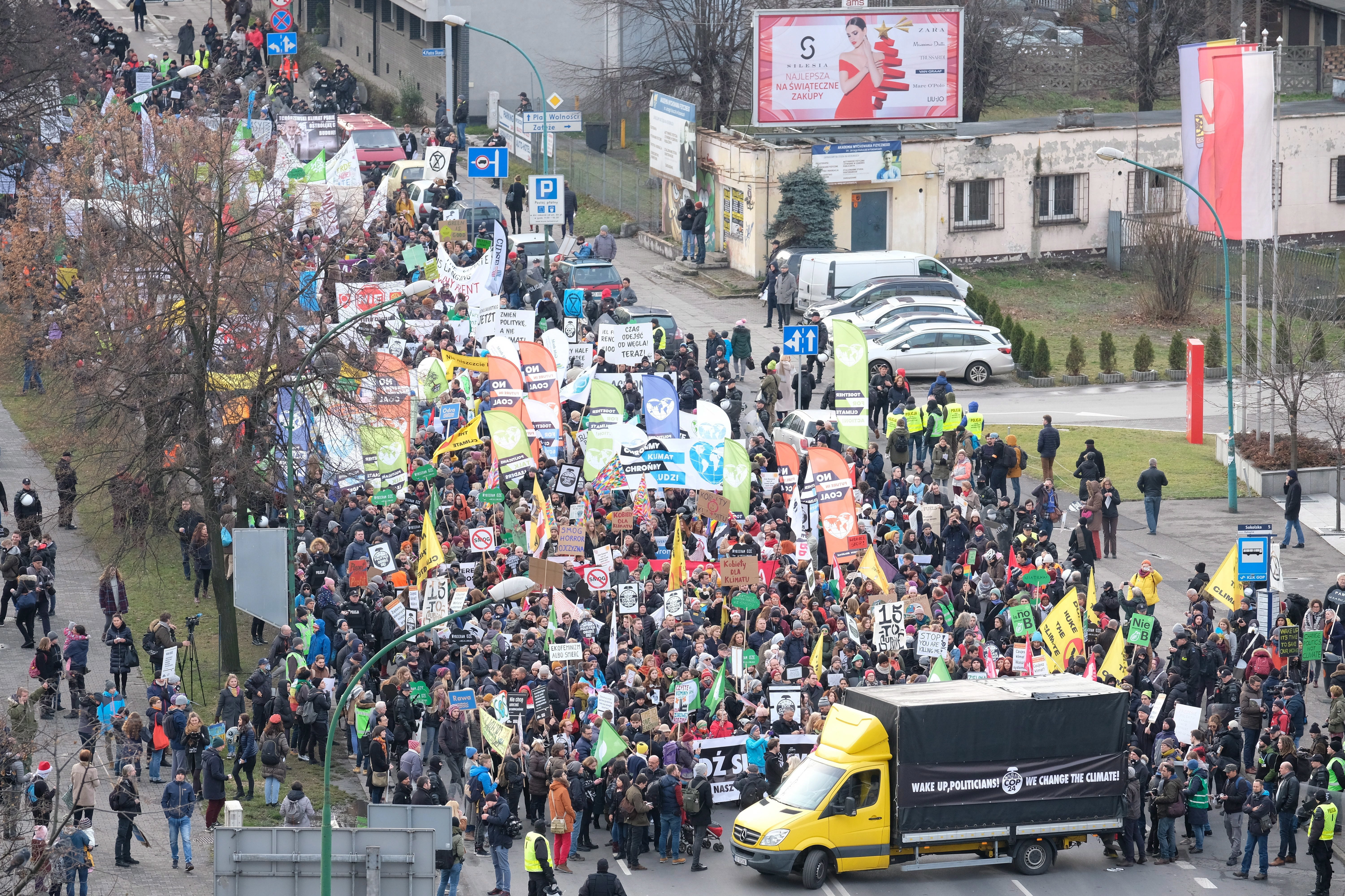 epa07216799 Participants of the March for the climate rally during the COP24 summit in Katowice, Poland, 08 December 2018. The COP (Conference of the Parties) summit is the highest body of the UN Framework Convention on Climate Change (UNFCC). Expected at the meeting are close to 30,000 delegates from all over the world, including government leaders and ministers responsible for environmental policy.  EPA/ANDRZEJ GRYGIEL POLAND OUT