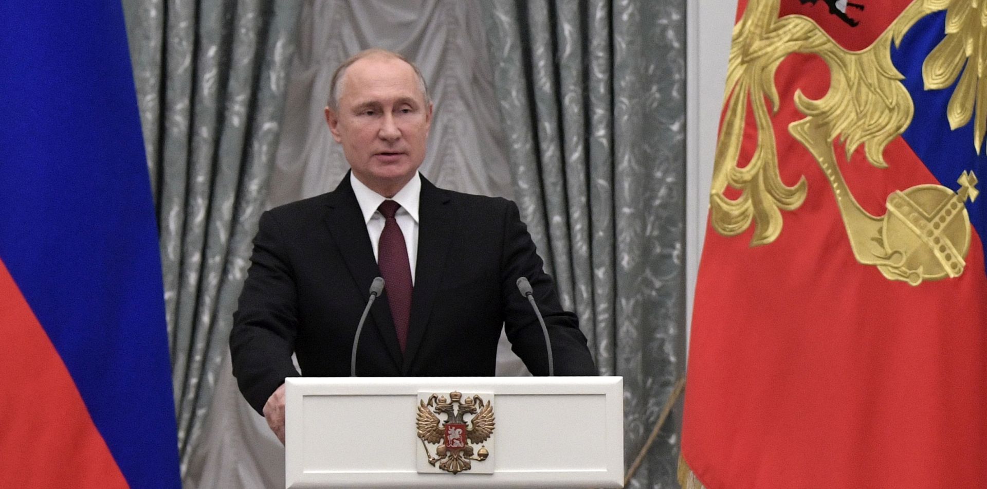 epa07226235 Russian President Vladimir Putin speaks  during a ceremony to present national awards for outstanding achievements in human rights and charity work in the Kremlin in Moscow, Russia, 12 December 2018.  EPA/ALEXEY NIKOLSKY / SPUTNIK / KREMLIN POOL