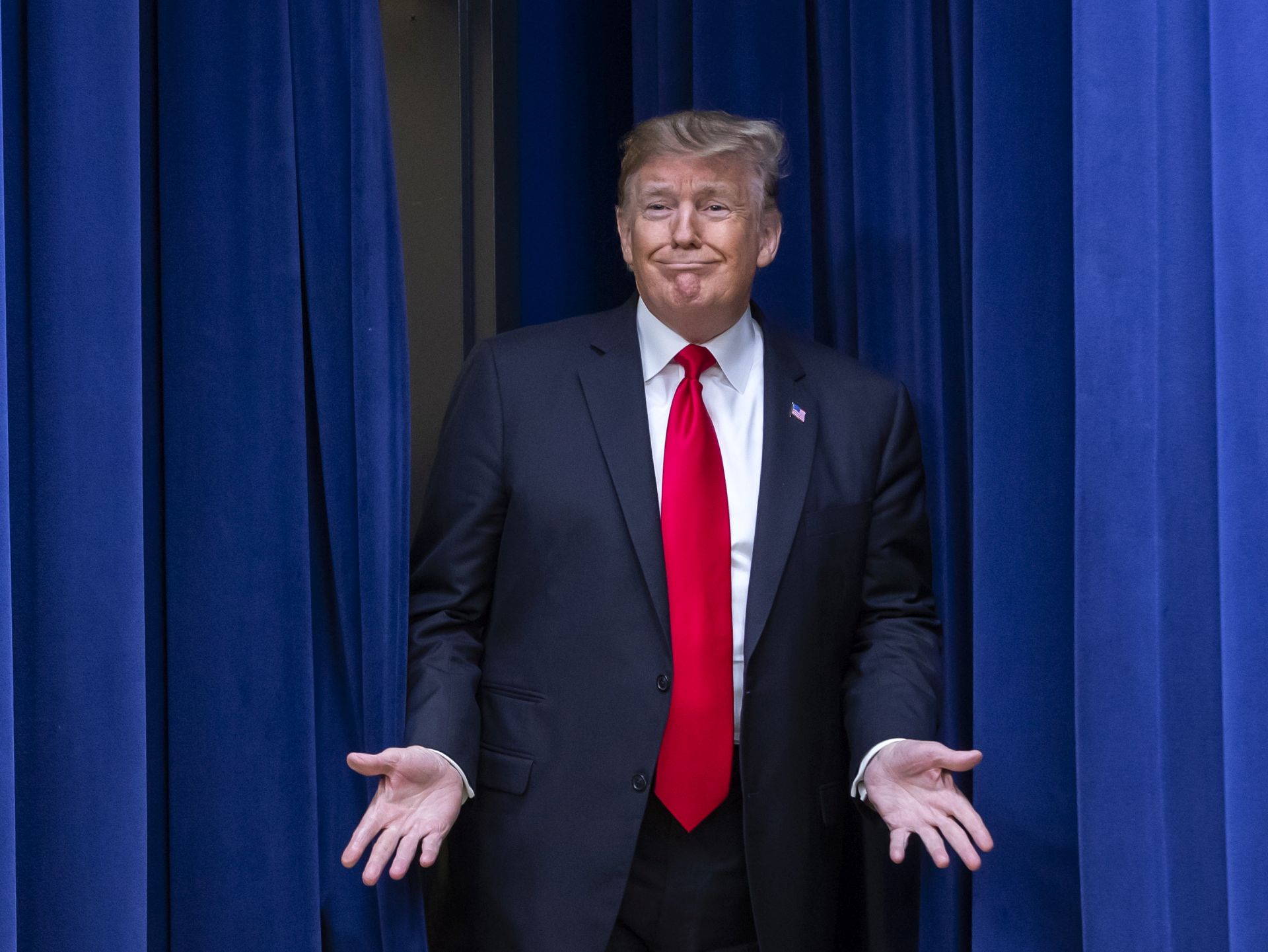 epa07242796 US President Donald J. Trump arrives to sign the Agriculture Improvement Act of 2018 farm bill in the South Court Auditorium of the Eisenhower Executive Office Building on the White House complex grounds in Washington, DC, USA, 20 December 2018. Trump is in a standoff with Congress for the funding of a border wall, with a partial government shutdown looming on 21 December.  EPA/ERIK S. LESSER