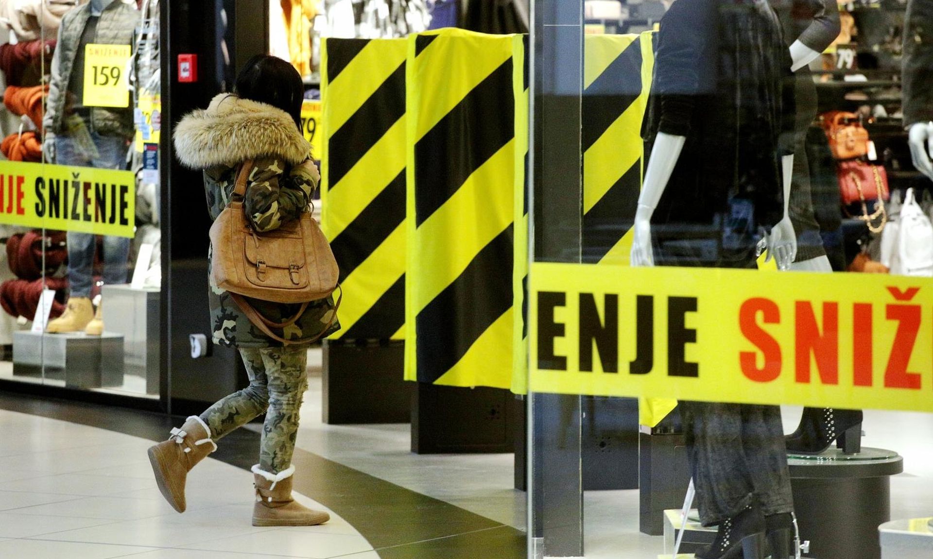 03.01.2017., Zagreb - Sezonsko snizenje u trgovackom centru Arena.
Photo: Zarko Basic/PIXSELL