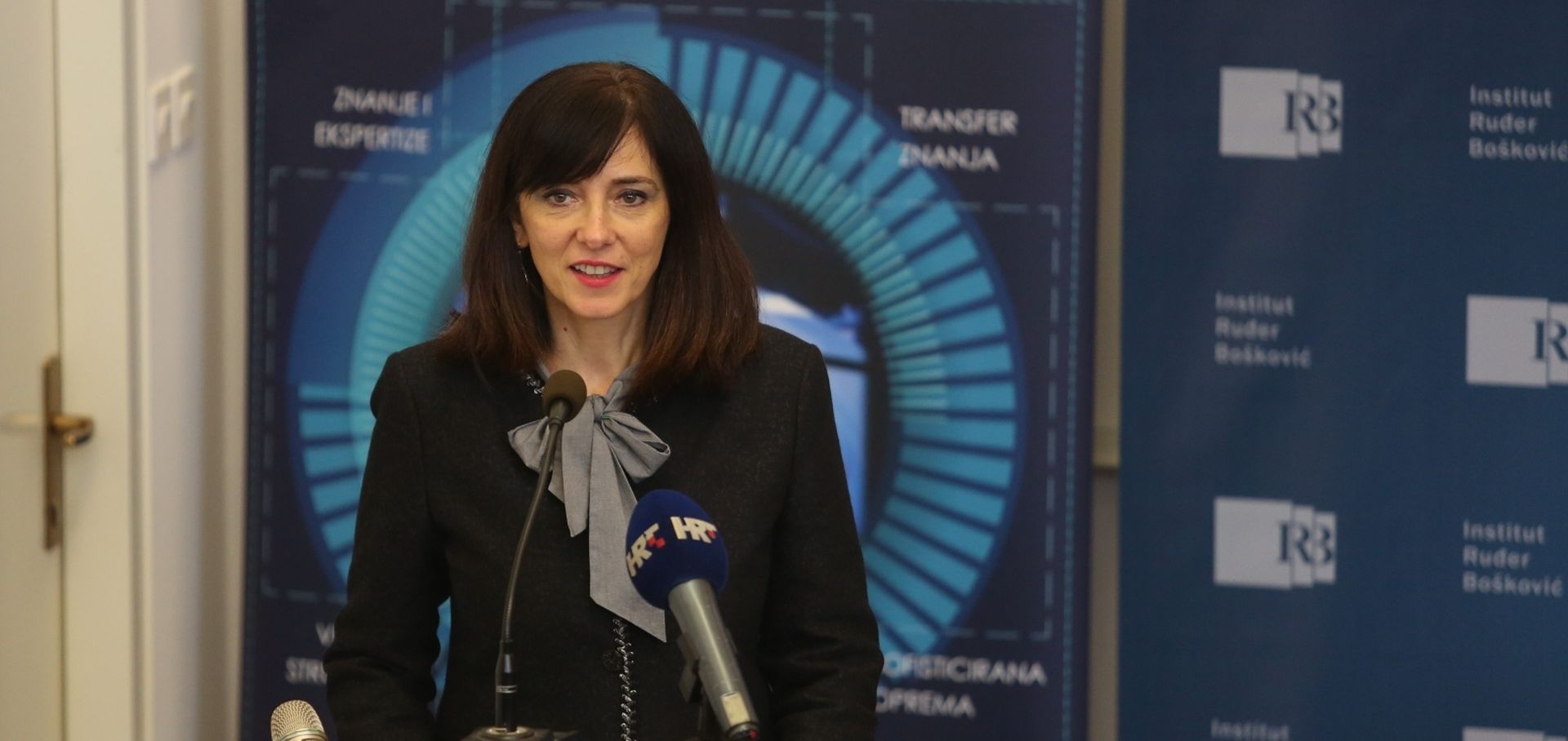 Zagreb: Na Institutu Ruđer Bošković otvoren Centar za detektore, senzore i elektroniku  05.12.2018., Zagreb - Otvorenje Centra za detektore, senzore i elektroniku na Institutu Ruder Boskovic. Blazenka Divjak.
Photo: Matija Habljak/PIXSELL