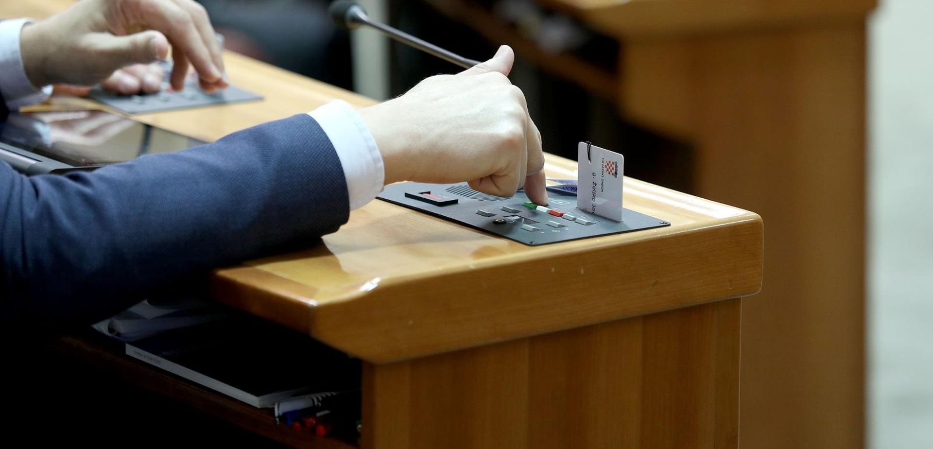 13.04.2018., Zagreb - Treci dan 8. sjednice saborski zastupnici ratificirali su Istanbulsku konvenciju te su izglasali povjerenje ministrici Martini Dalic. Photo: Patrik Macek/PIXSELL