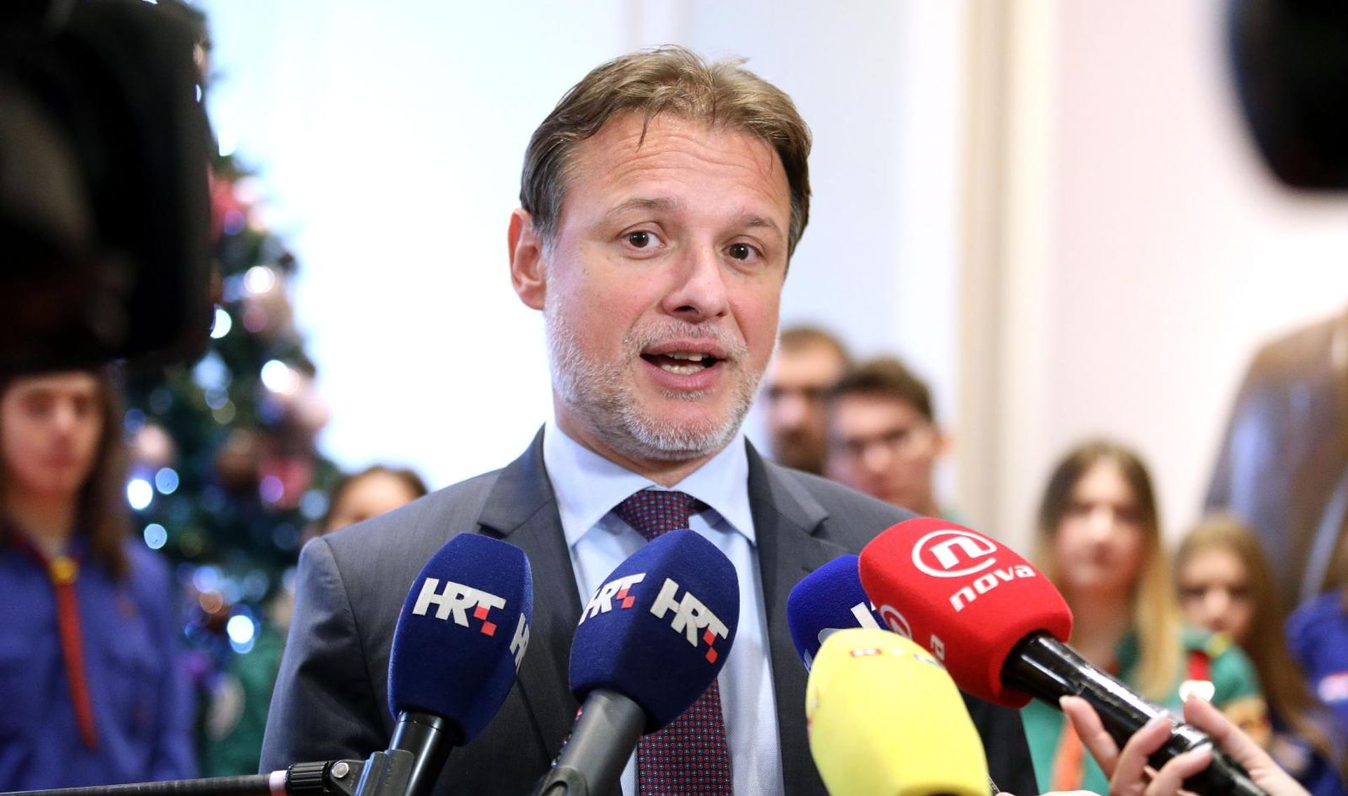 17.12.2018., Zagreb - Predsjednik Sabora Gordan Jandrokovic dao je izjavu o sjednici Vijeca za nacionalnu sigurnost koja je odrzana jutros u Uredu predsjednice.

Photo: Patrik Macek/PIXSELL