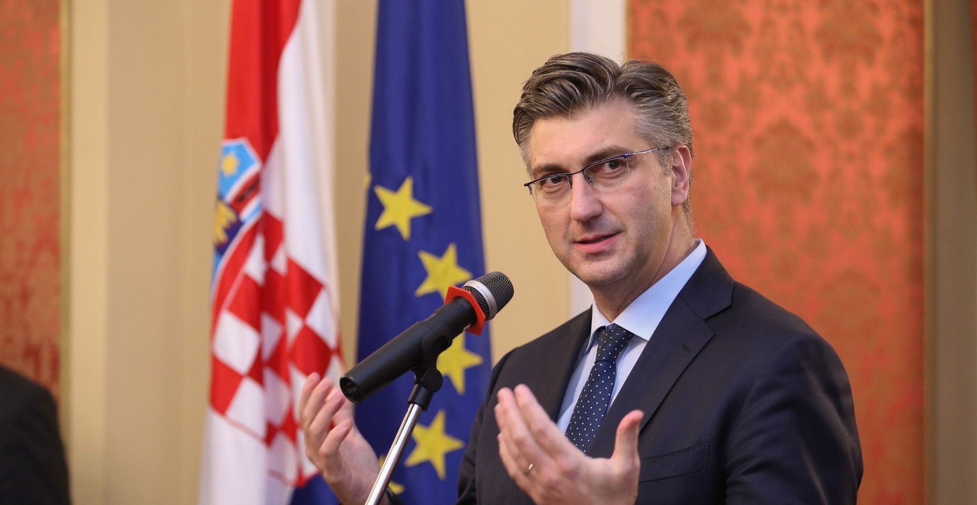 Zagreb: Primanje za predstavnike Diplomatskoga zbora akreditirane u Hrvatskoj 20.12.2018., Zagreb - U Drzavnoj rezidenciji u Visokoj ulici dorzano je svecano primanje za predstavnike Diplomatskoga zbora akreditirane u Republici Hrvatskoj. Predsjednik Vlade Republike Hrvatske Andrej Plenkovic. Photo: Matija Habljak/PIXSELL