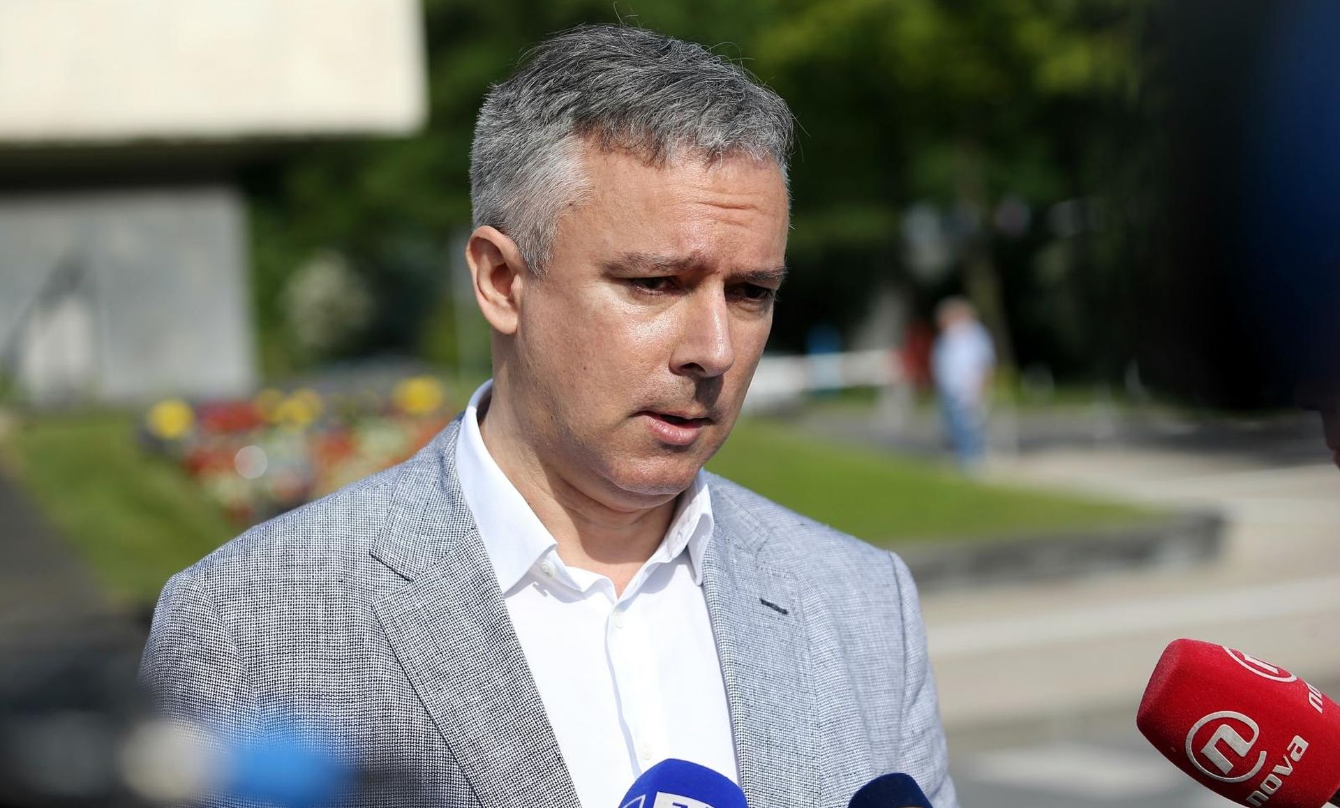 21.05.2018., Zagreb - Darinko Kosor na konferenciji za medije ispred Gradskog poglavarstva govorio o 62 putovanja Milana Bandica u Rim. Photo: Dalibor Urukalovic/PIXSELL