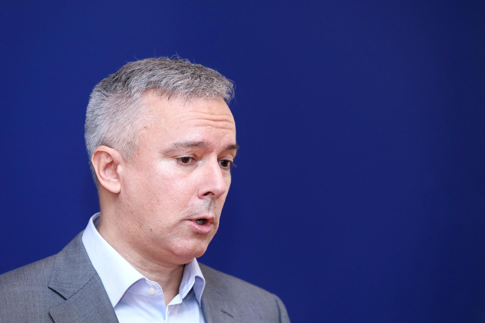 Zagreb: Branko Hrg i Darinko Kosor o mirovinskoj reformi 25.09.2018., Zagreb- U Saboru je odrzana konferencija za medije zastupnika HDS-a, HSLS-a i HDSSB-a. O mirovinskoj reformi govorili su Branko Hrg i Darinko Kosor.
Photo: Patrik Macek/PIXSELL