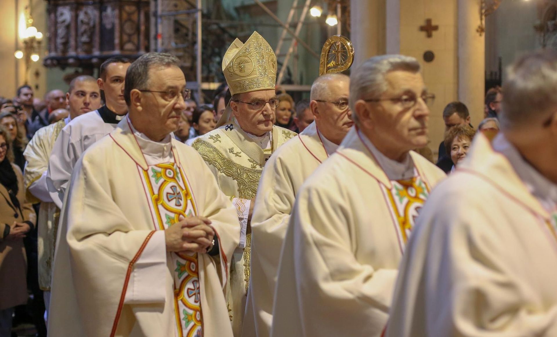 24.12.2018., Zagreb - Na Badnju vecer kardinal Josip Bozanic predvodio je misu polnocku u zagrebackoj katedrali. 
Photo: Matija Habljak/PIXSELL