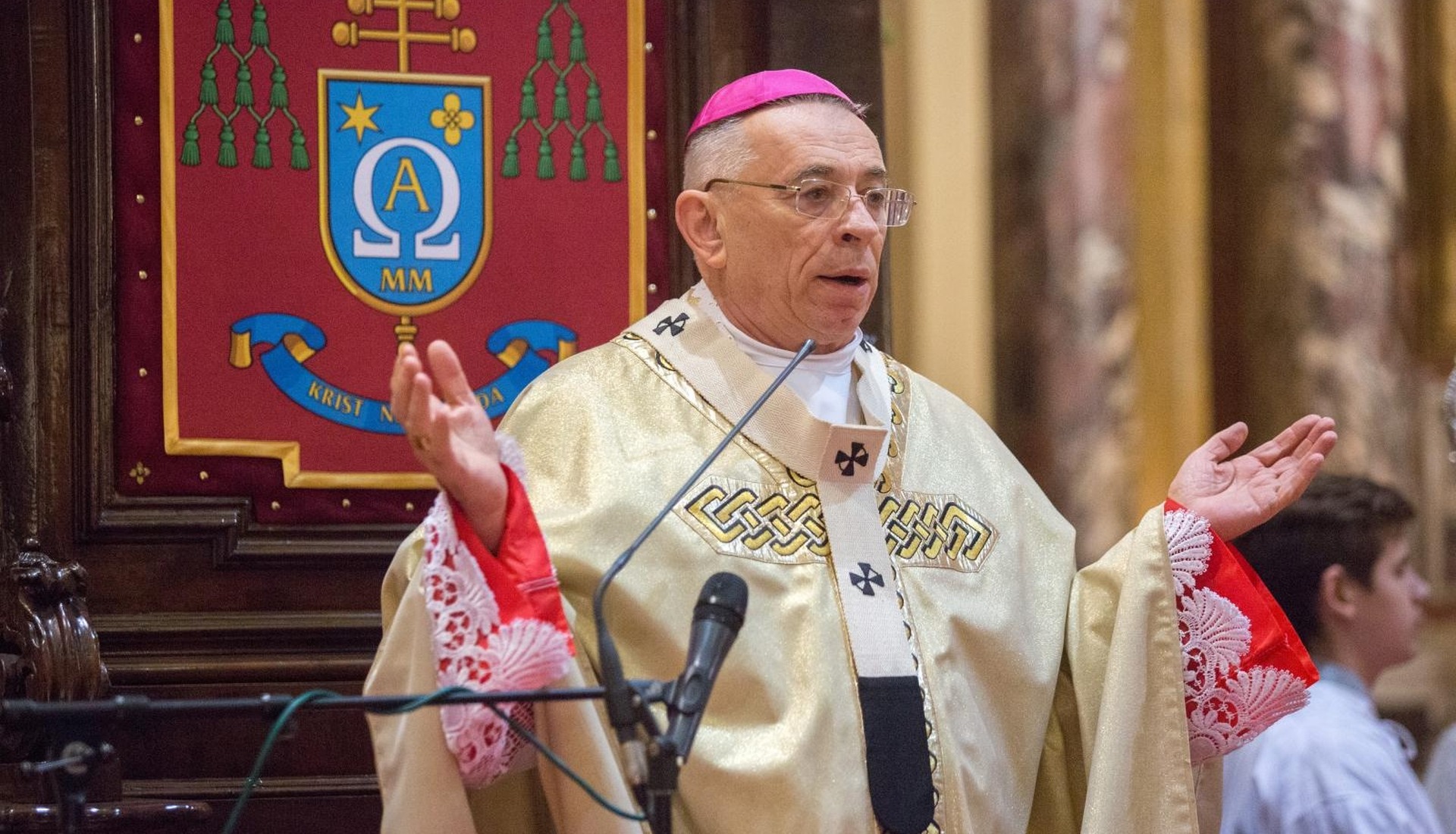 Rijeka: Misa polnoćka u katedrali sv. Vida 25.12.2018., Rijeka - Misu polnocku u katedrali sv. Vida predvodio je nadbiskup msgr. Ivan Devcic. 

Photo: Nel Pavletic/PIXSELL