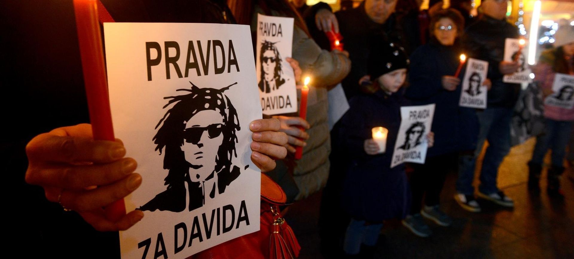 27.12.2018., Zagreb - Mirno okupljanje na Cvjetnom trgu u znak podrske inicijativi Srce za Davida, u sklopu prosvjeda koji se odrzavaju u Banja Luci pod nazivom Pravda za Davida kojima je cilj rasvijetliti slucaj ubojstva mladica Davida Dragicevica. 
Photo: Josip Regovic/PIXSELL