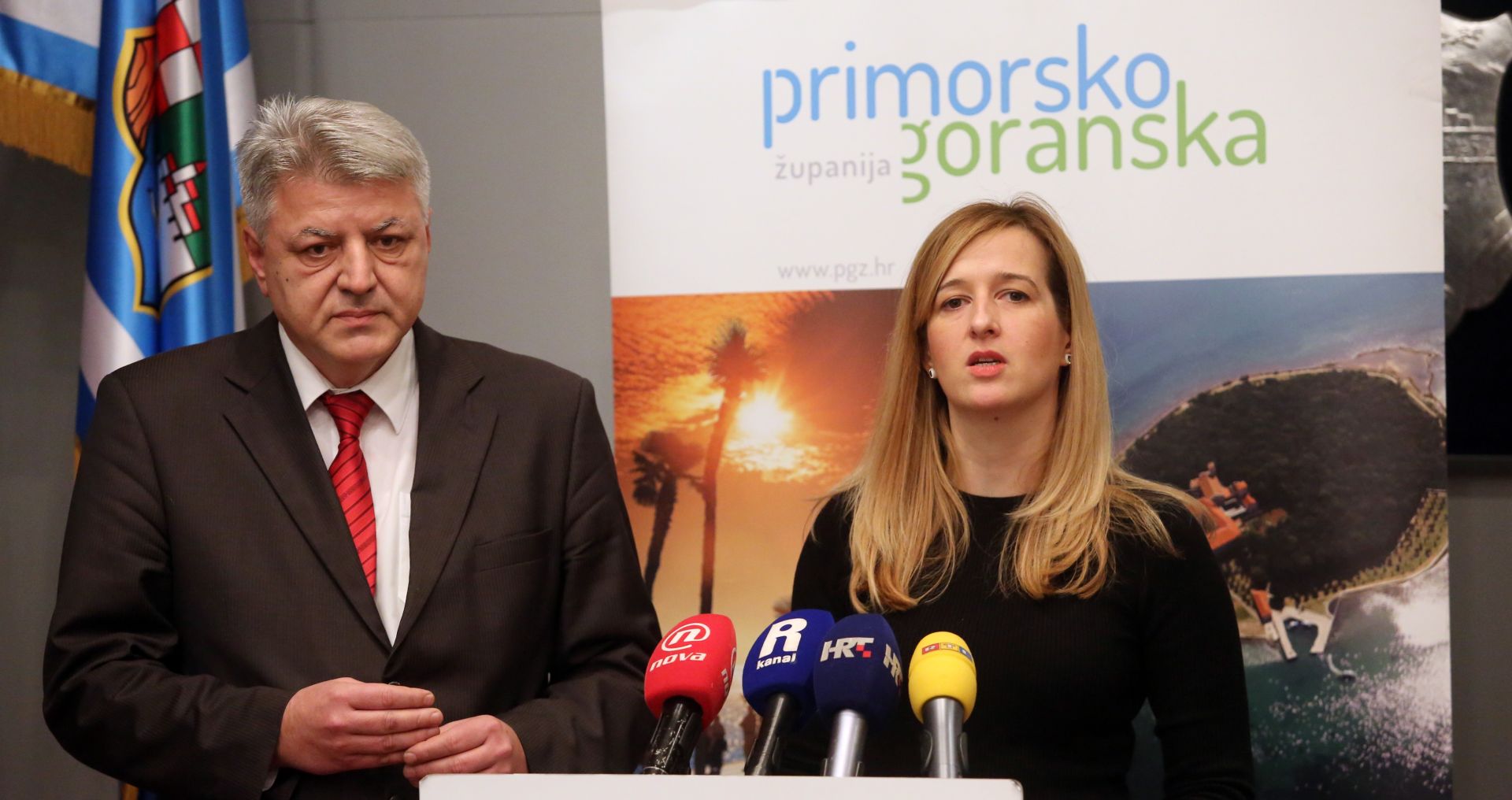 16.01.2018., Rijeka - Konferencija za medije zupana Zlatka Komadine i nacelnice opcine Omisalj Mirele Ahmetovic na temu gradnje LNG terminala na Krku. 
Photo: Goran Kovacic/PIXSELL